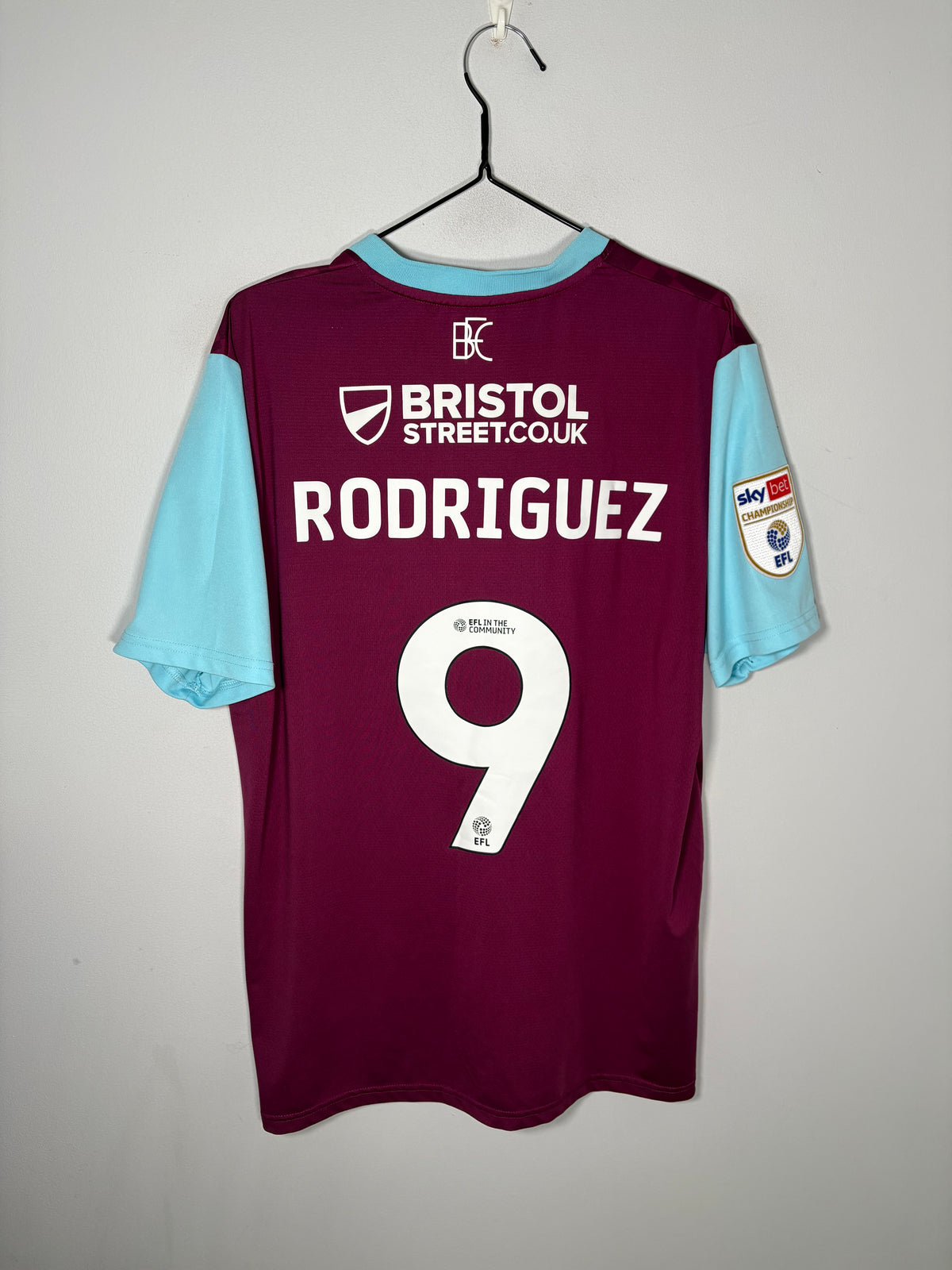 Burnley Home Shirt 2024/25 Rodriguez (XL)
