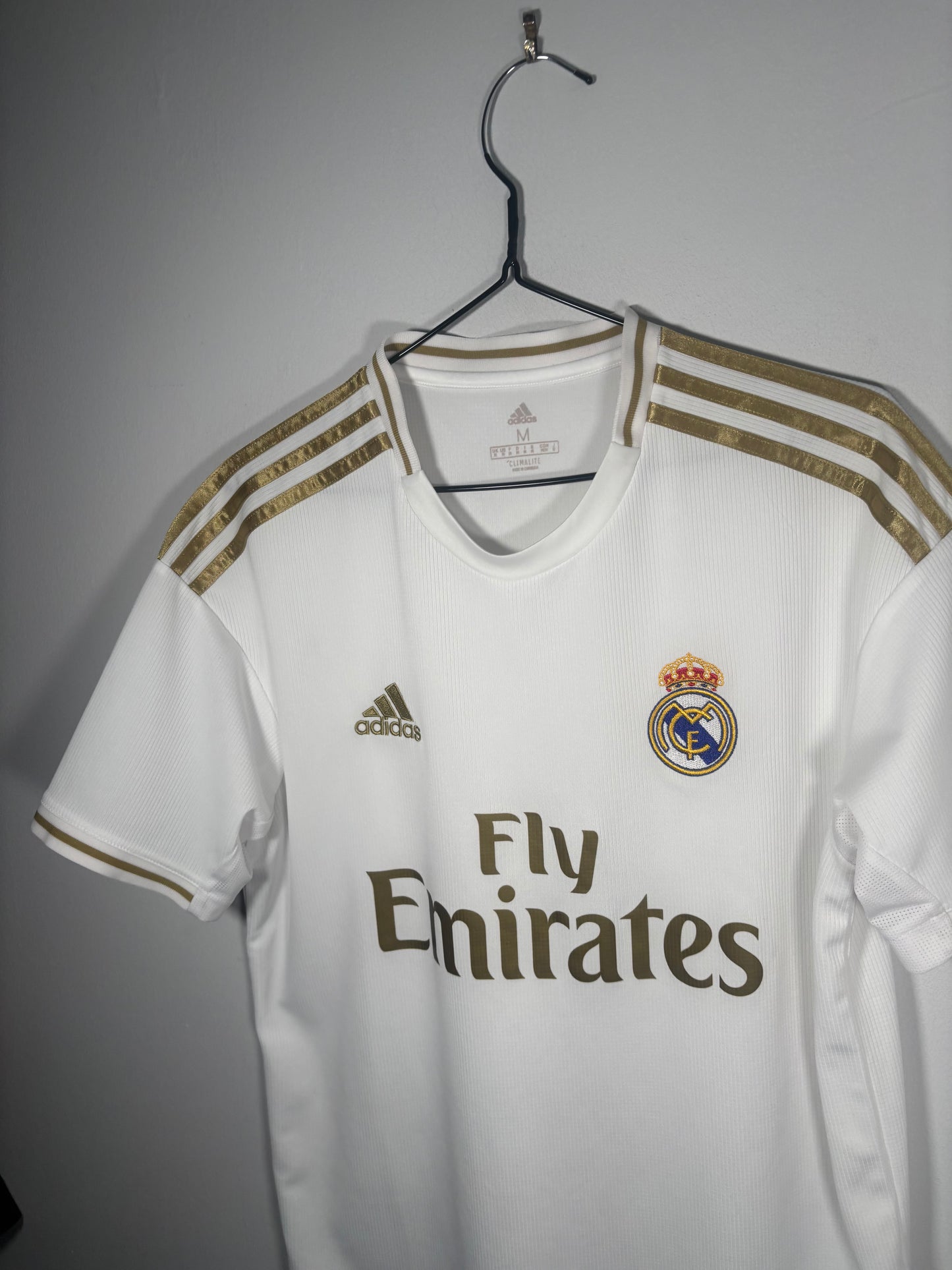 Real Madrid Home Shirt 2019/20 (M)