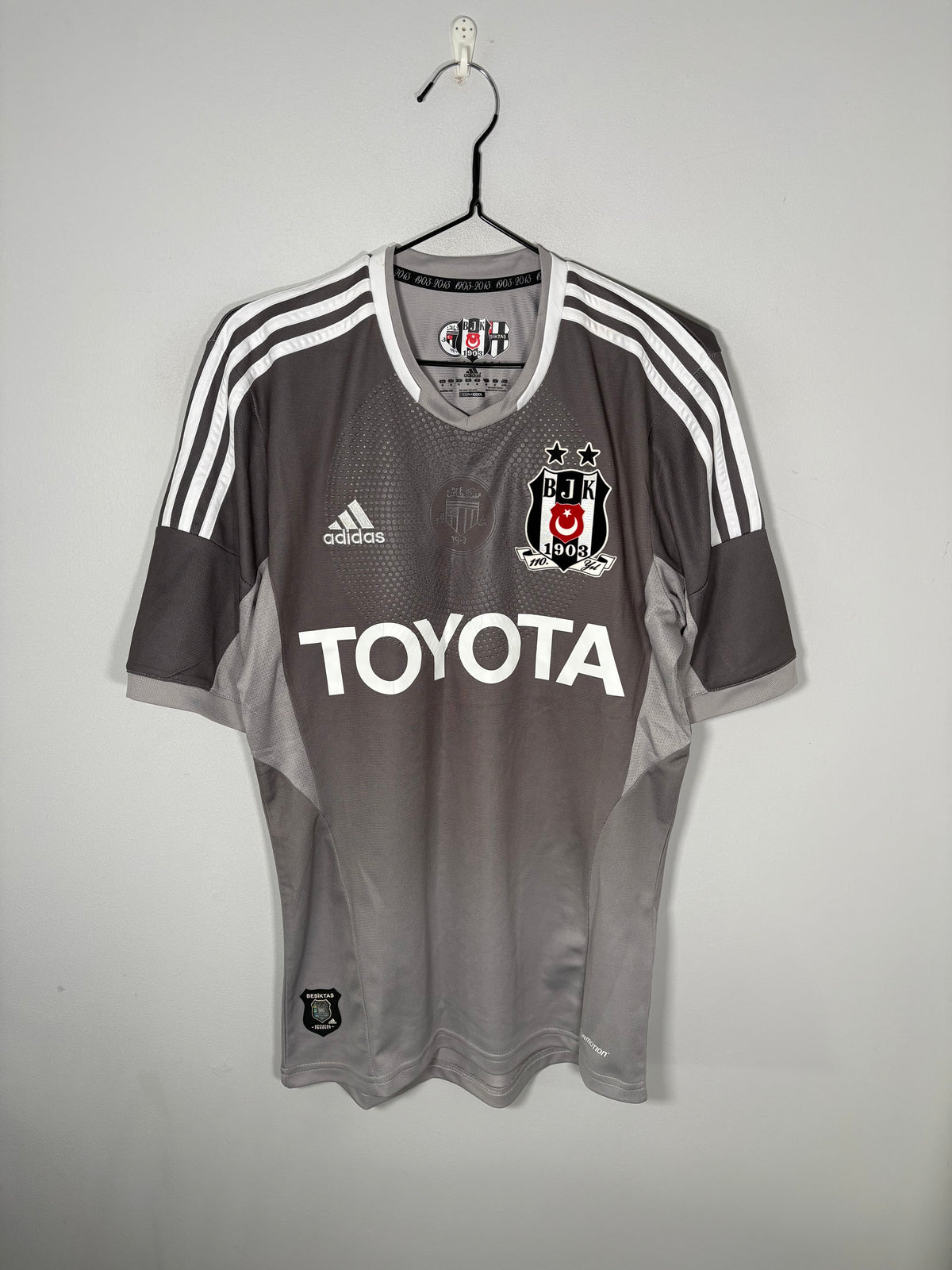 Besiktas Special Shirt 2013/14 (M)