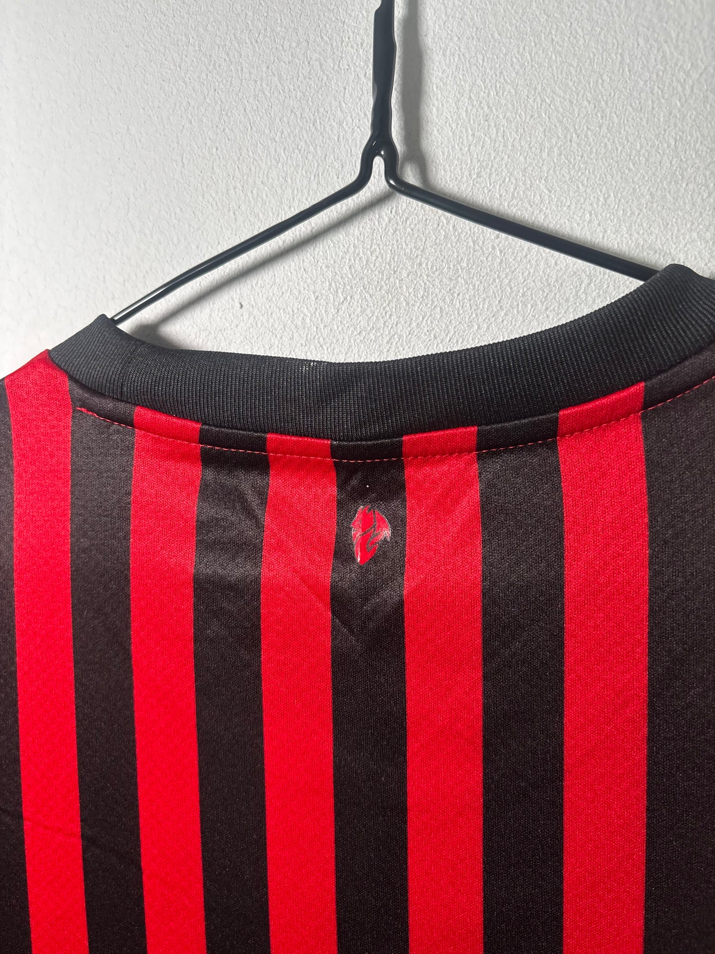 Ac Milan Home Shirt 2019/20 (XL)