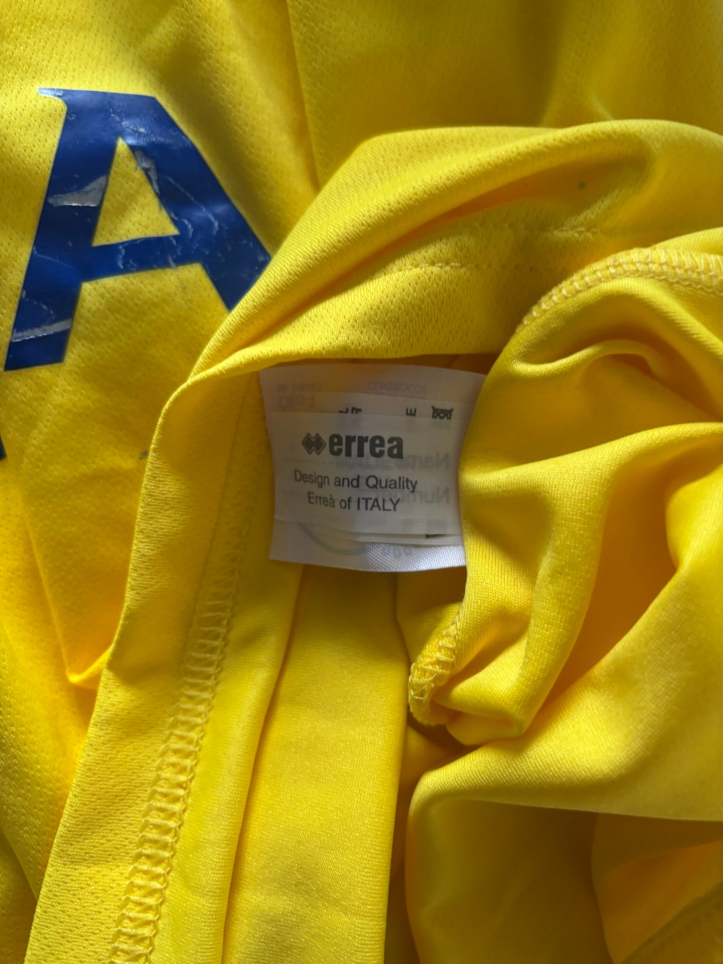 Norwich City Home Shirt 2011/12 (L)