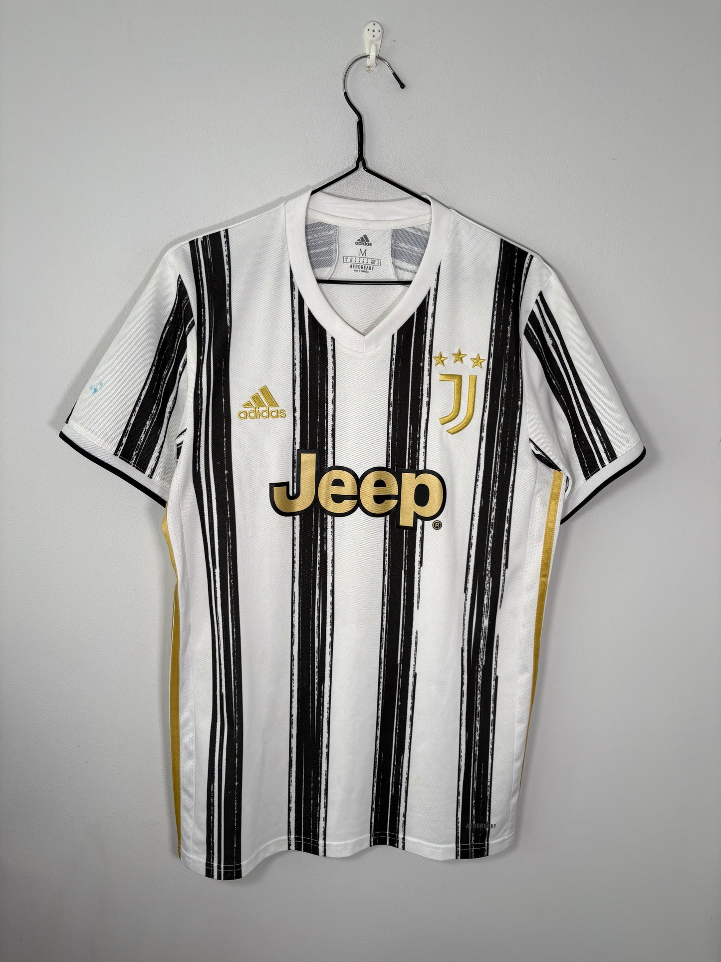 Juventus Home Shirt 2020/21 (M)
