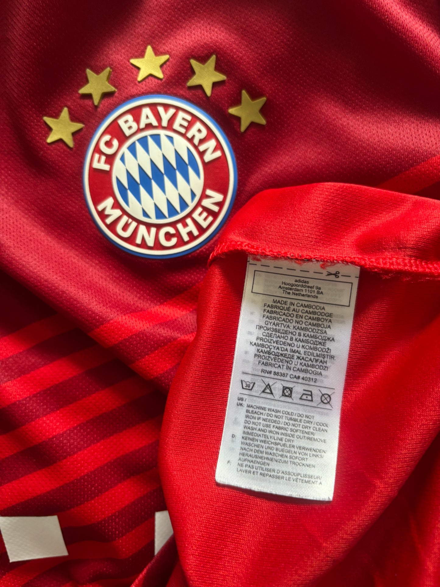 Bayern Munich Home Shirt 2021/22 (XXL)