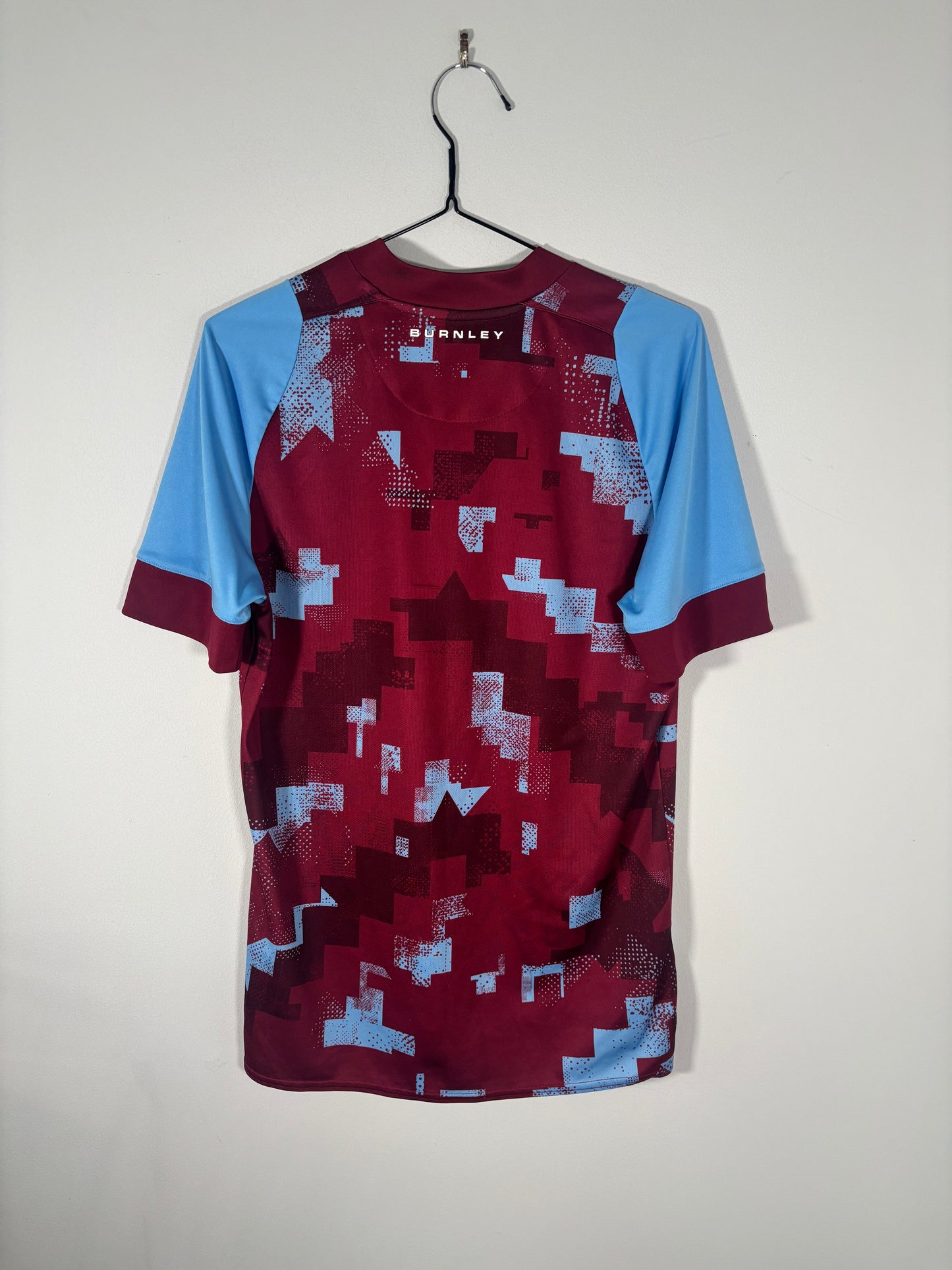 Burnley Home Shirt 2022/23 (M)