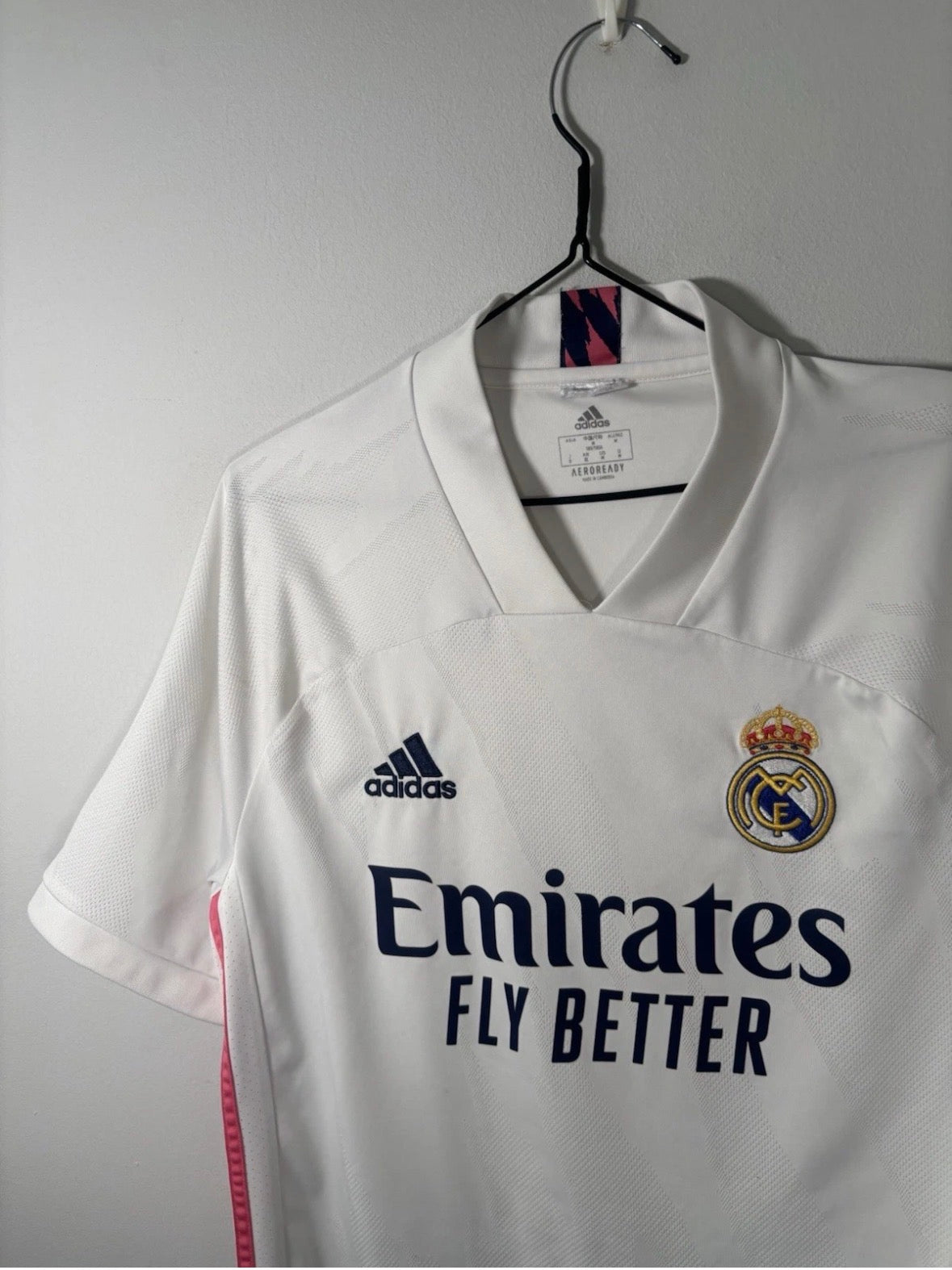 Real Madrid Home Shirt 2020/21 (M)