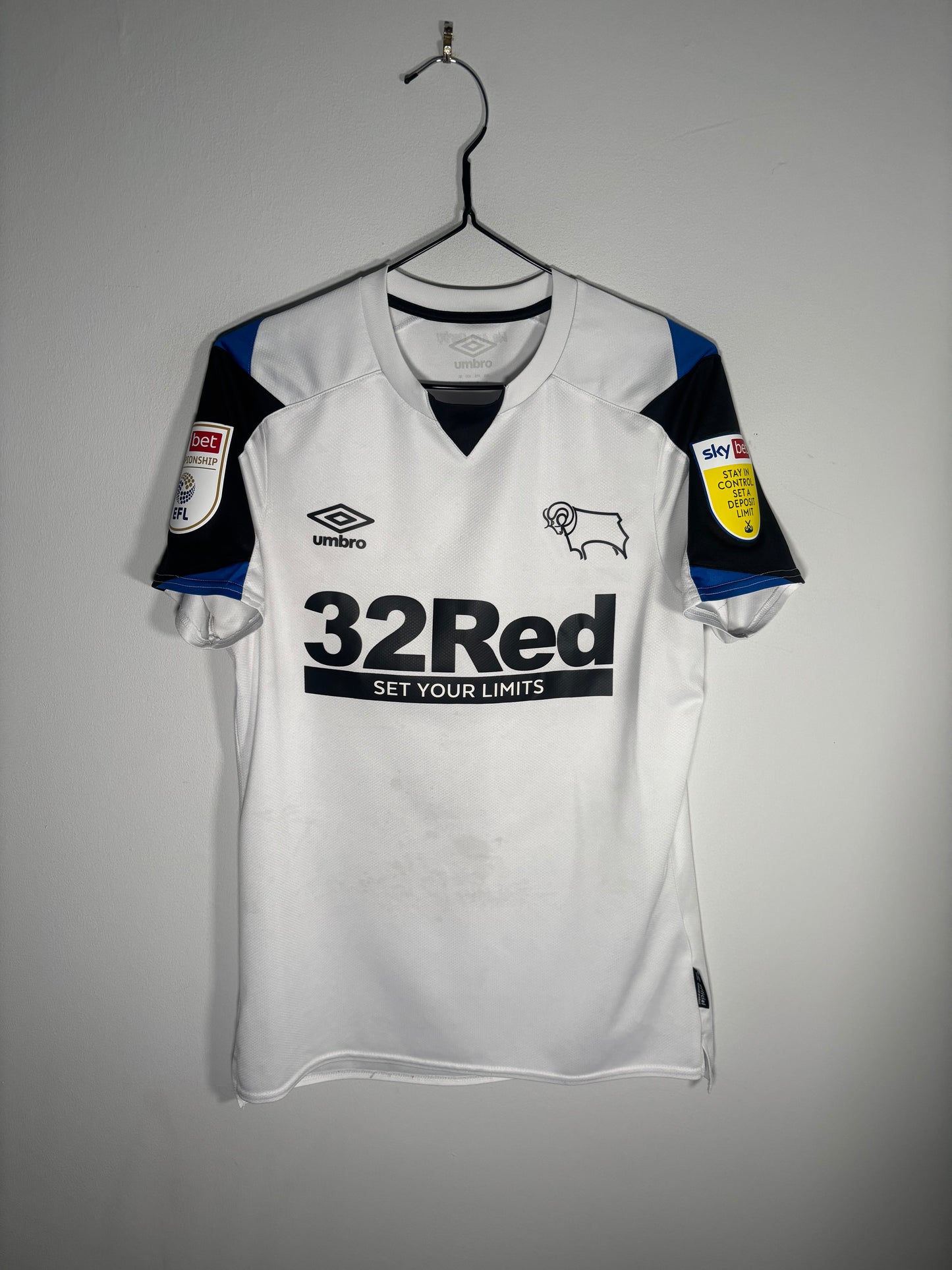 Derby County Home Shirt 2021/22 Ebosele (S)