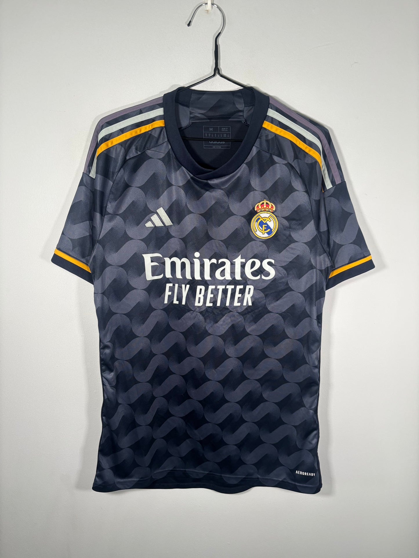 Real Madrid Away Shirt 2023/24 (M)