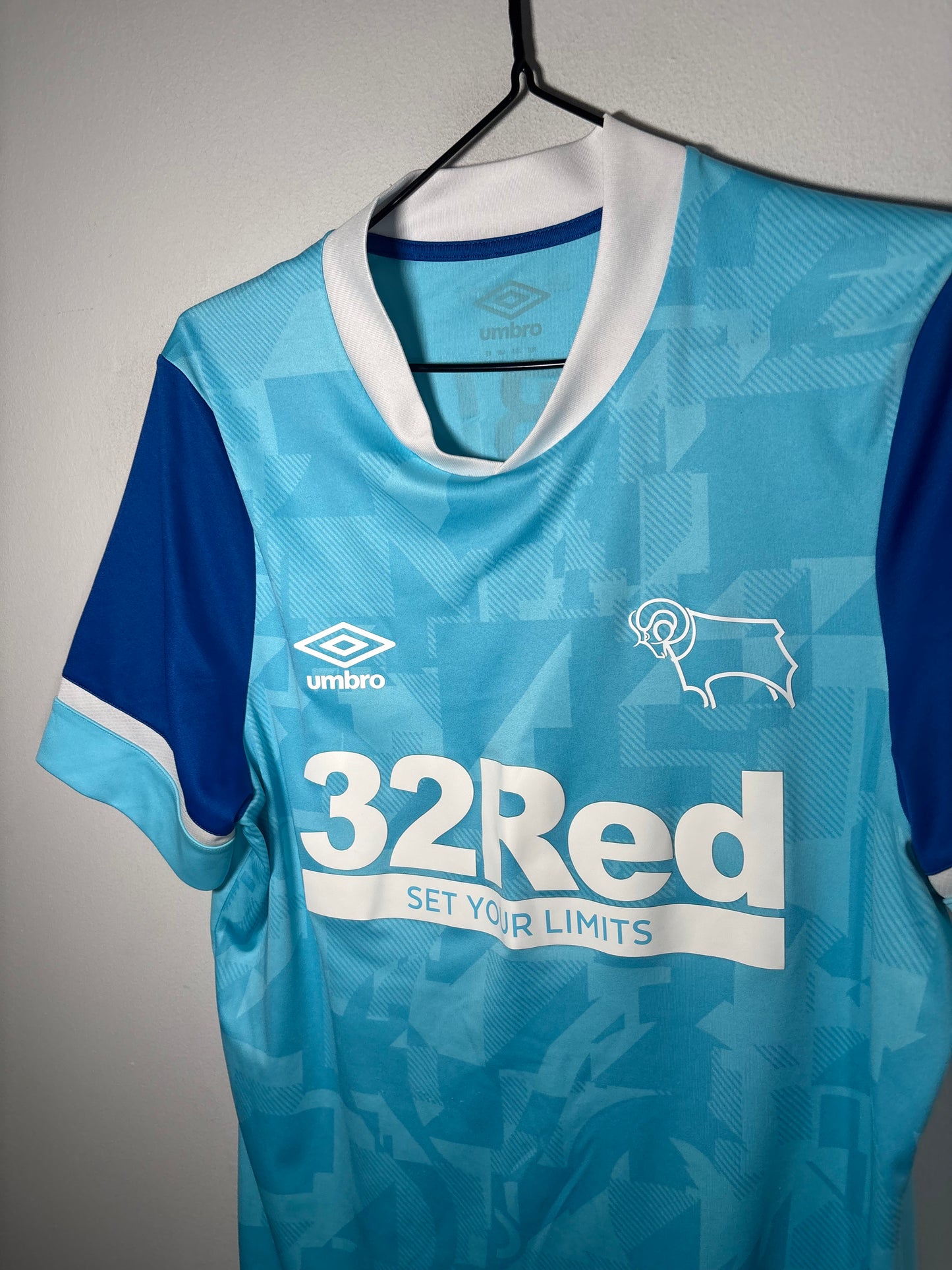 Derby County Away Shirt 2021/22 Sibley (M)