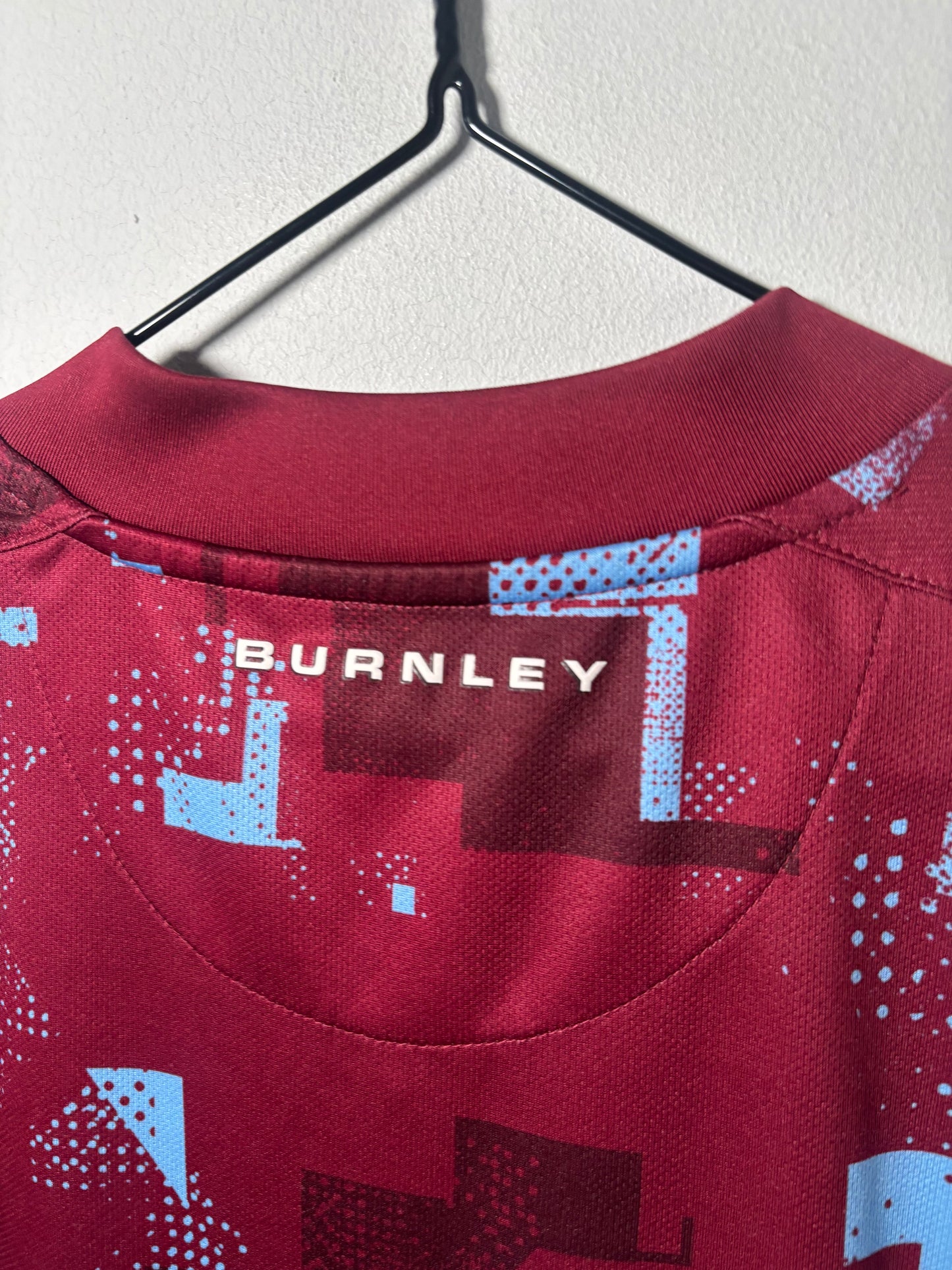 Burnley Home Shirt 2022/23 (XL)