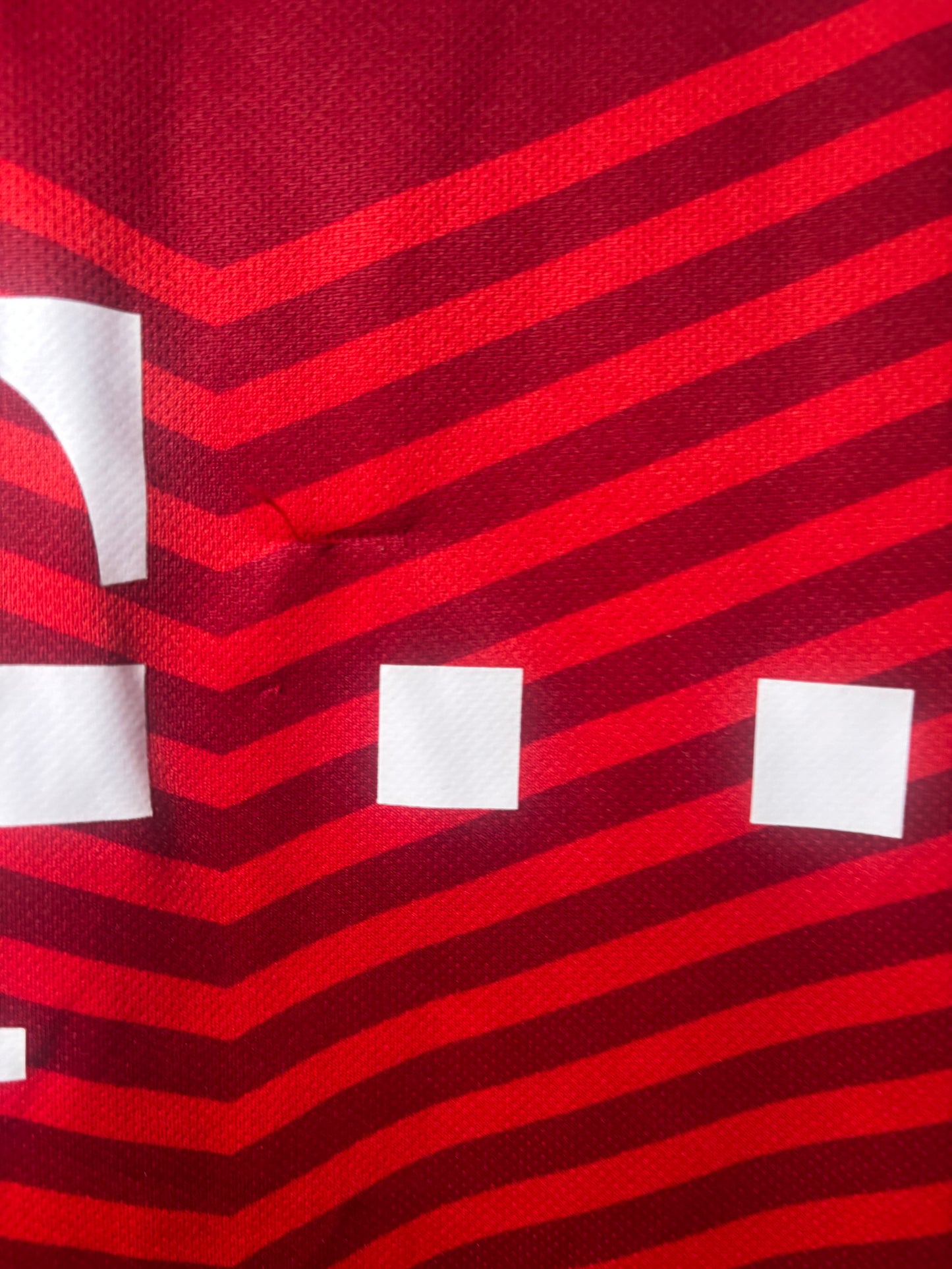 Bayern Munich Home Shirt 2021/22 Robert Lewandowski (XL)