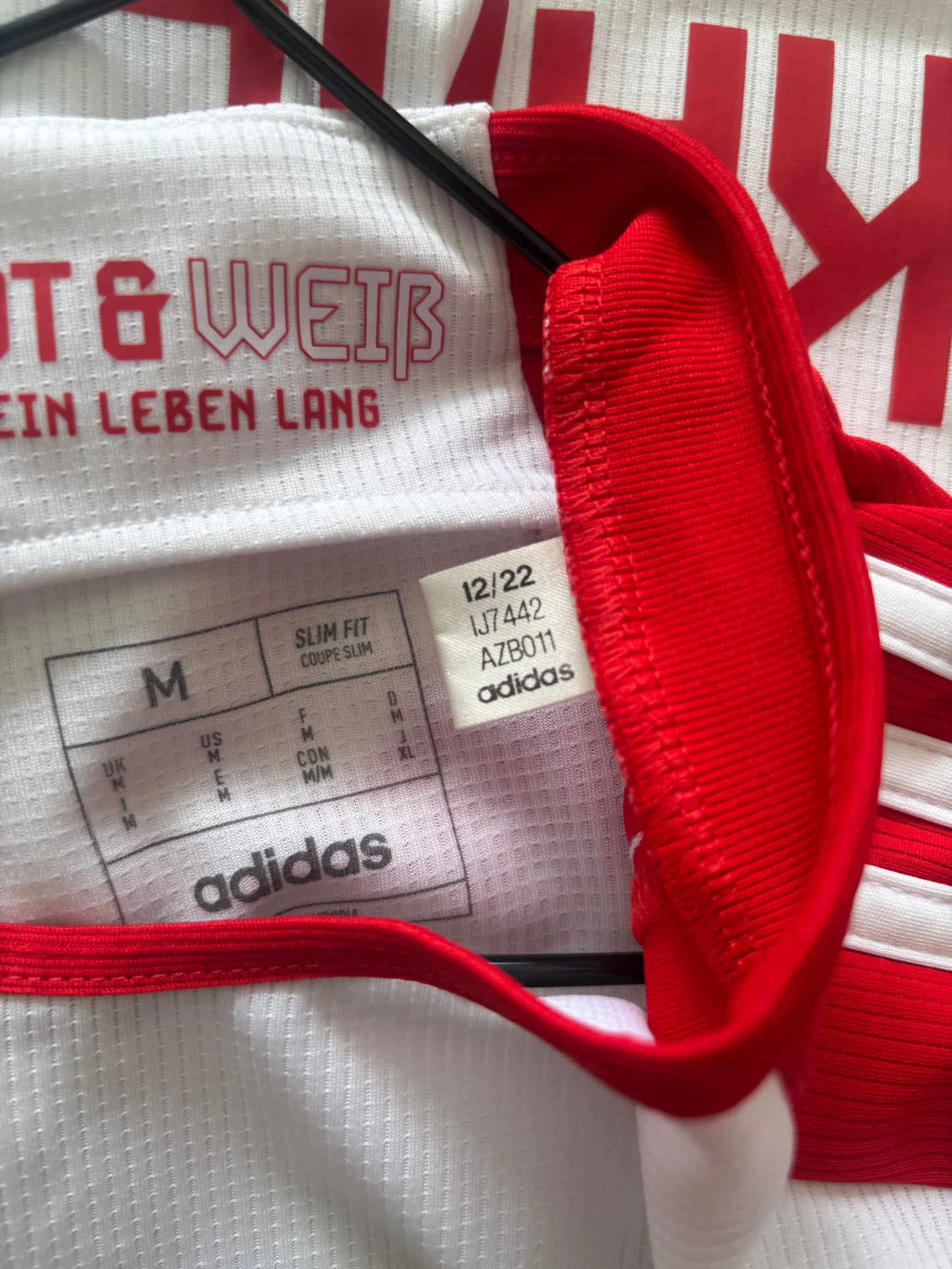 Bayern Munich Home Shirt 2023/24 Harry Kane (M)