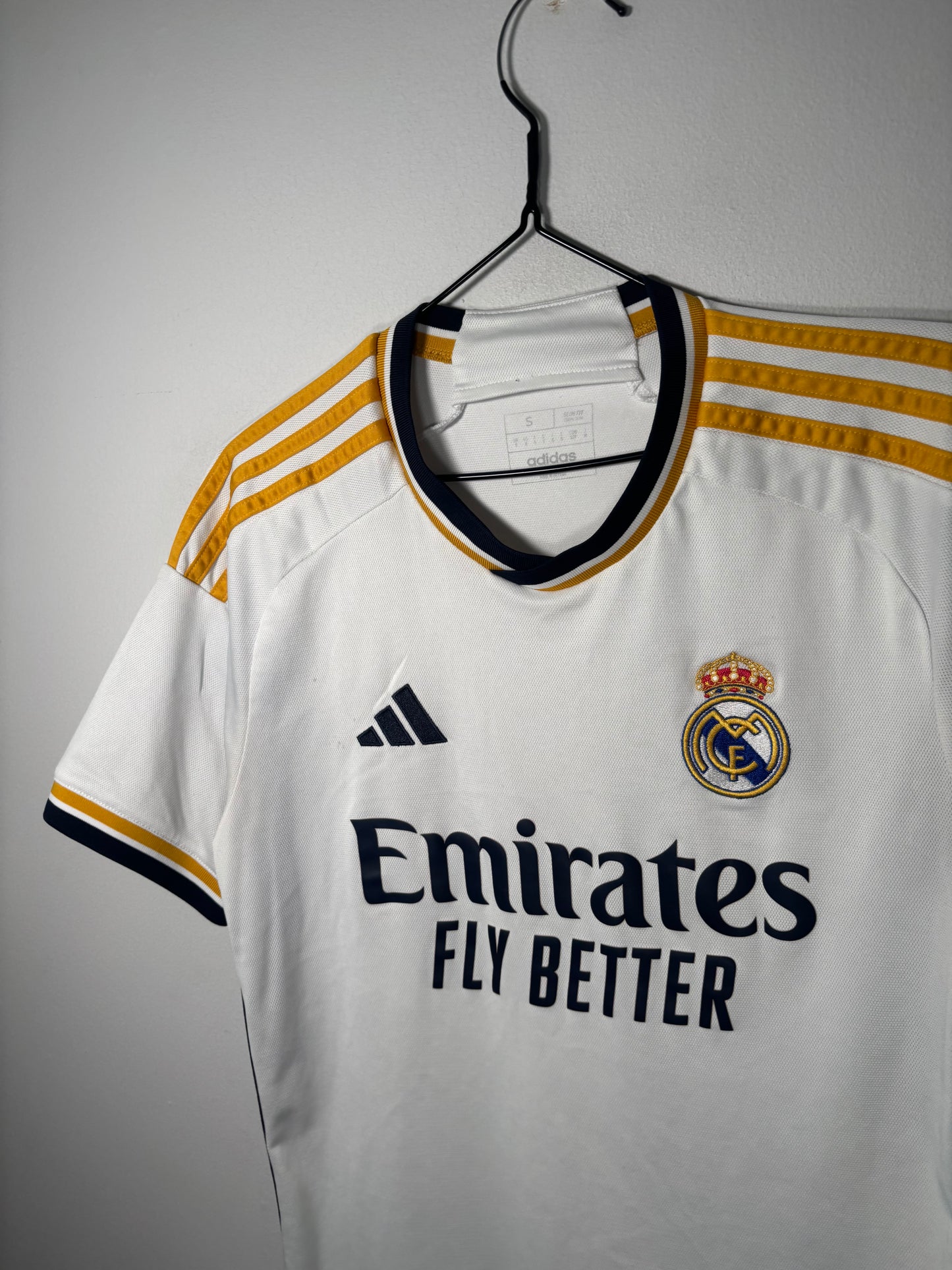 Real Madrid Home Shirt 2023/24 (S)