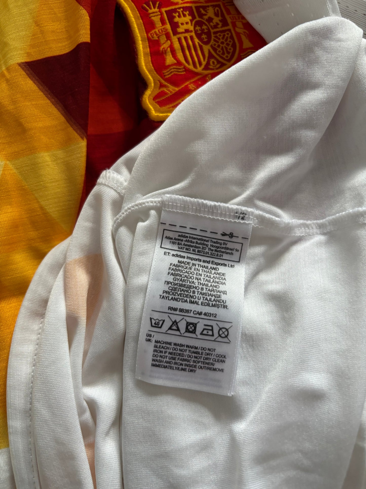 Spain Away Shirt 2016 (L)