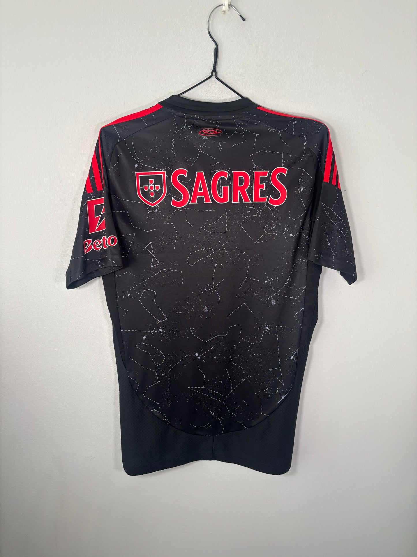 Benfica Away Shirt 2024/25 (S)