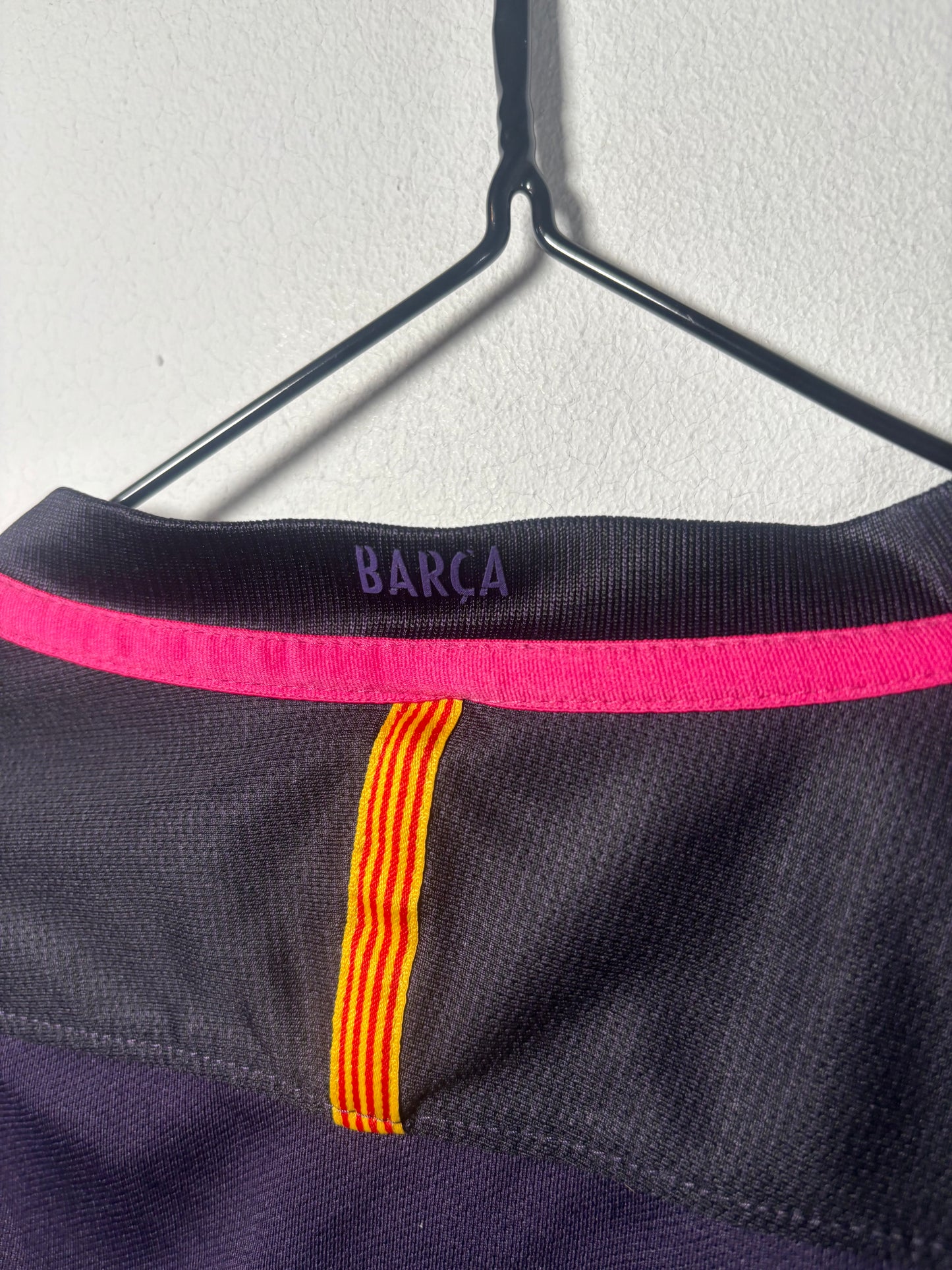 Barcelona Away Shirt 2016/17 (S)