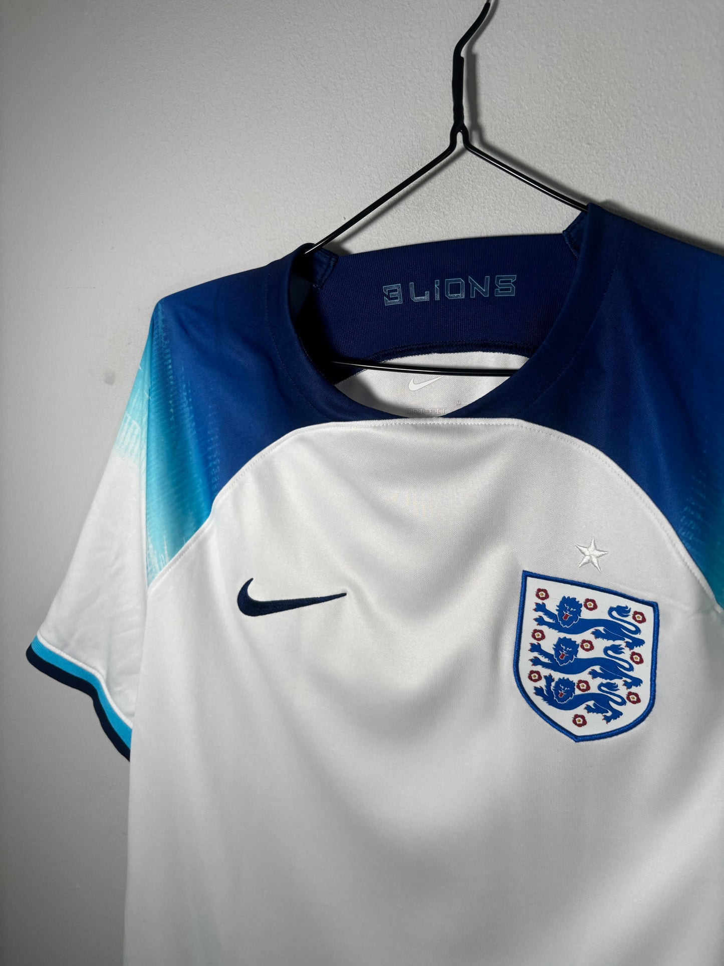 England Home Shirt 2022 (M)