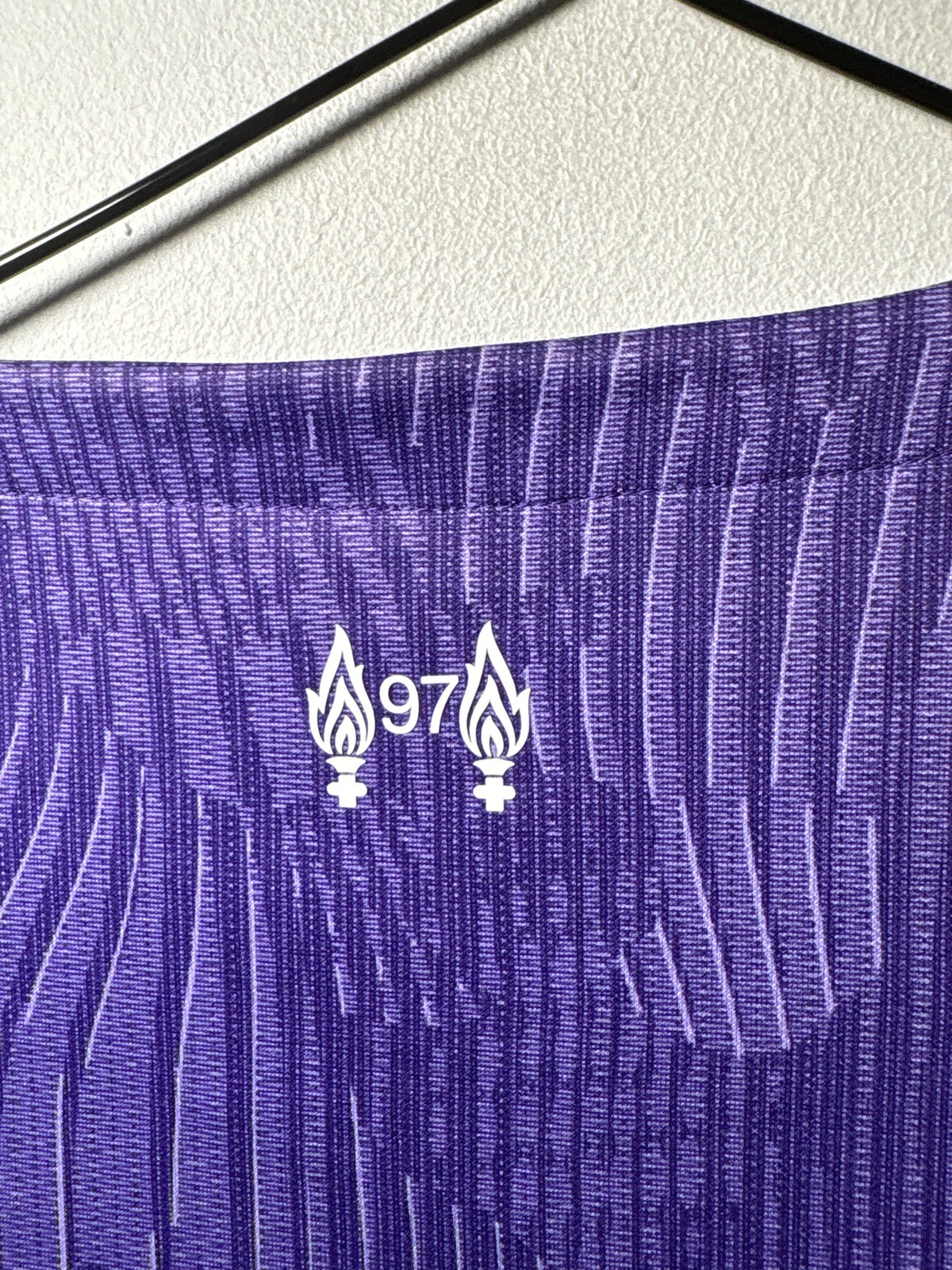 Liverpool Authentisches Ausweichtrikot 2023/24 (XL)