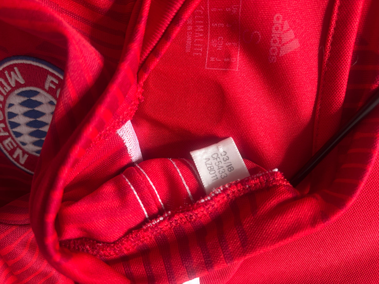 Bayern Munich Home Shirt 2018/19 (S)