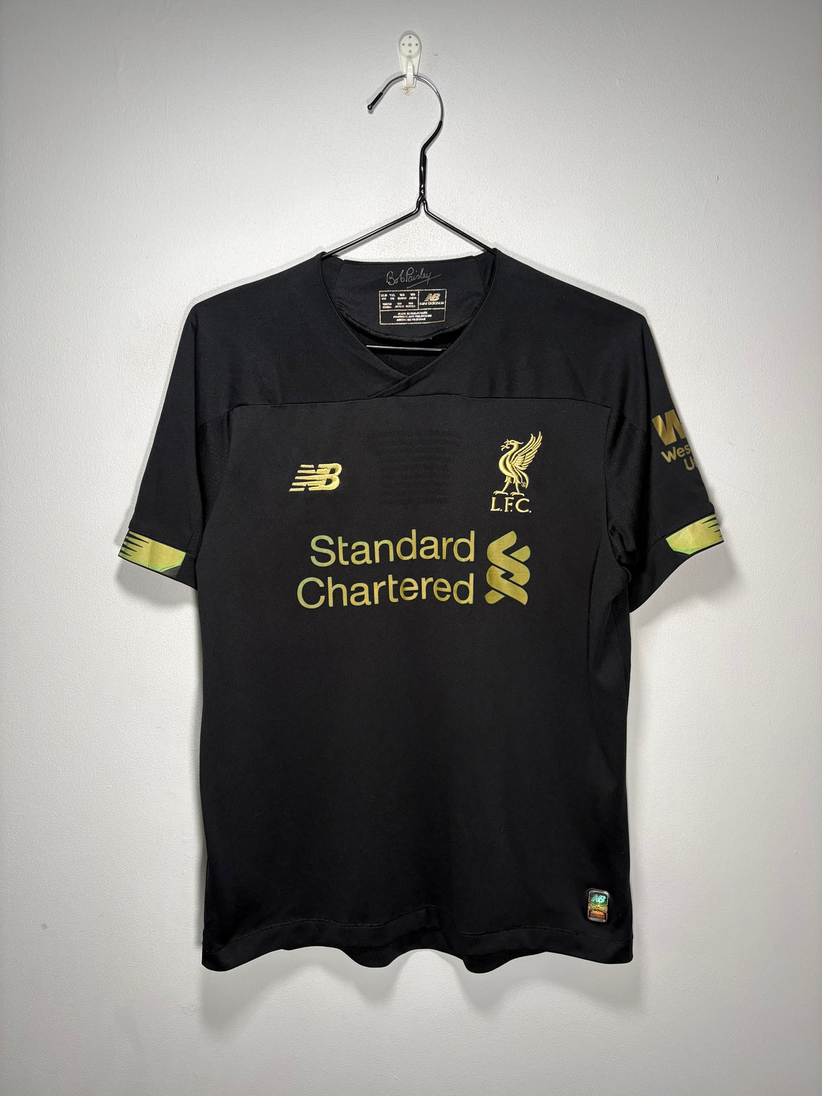 Liverpool Authentic Goalkeeper Shirt 2019/20 Alisson (XLK)