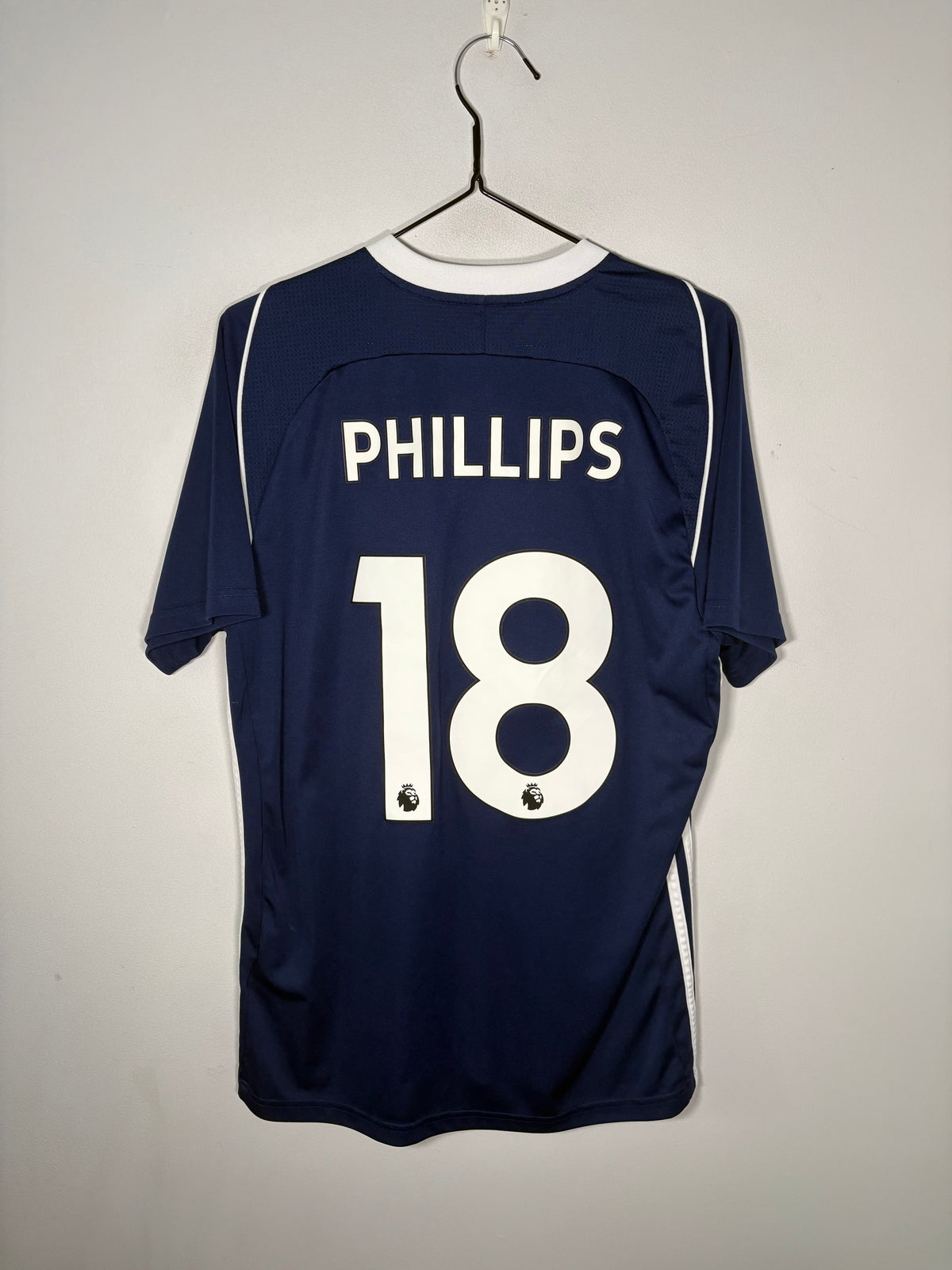 West Bromwich Albion Authentic  Home Shirt 2017/18 Matt Phillips (M)