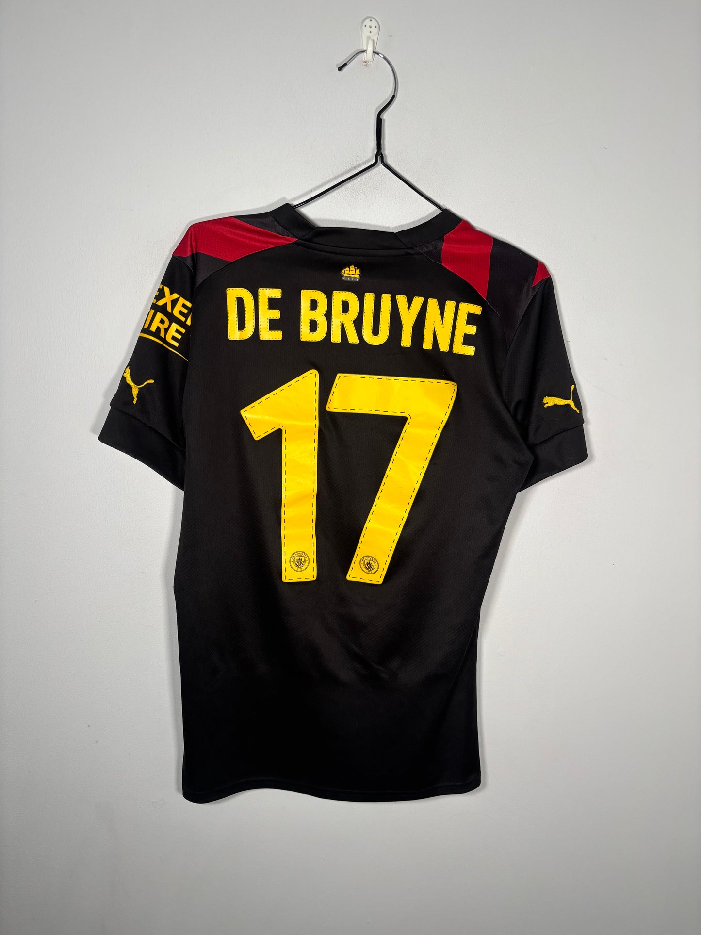 Manchester City Away Shirt 2022/23 De Bruyne (S)