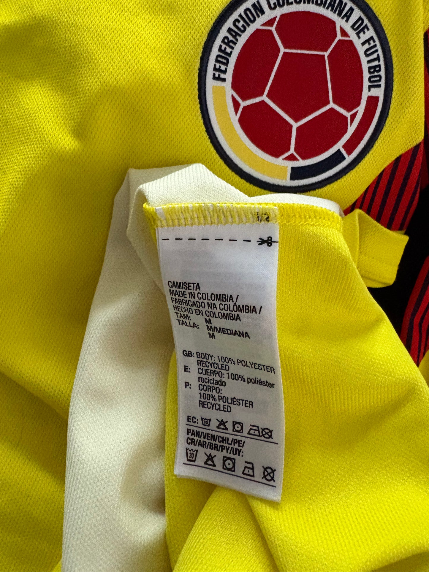 Colombia Home Shirt 2018 (M)