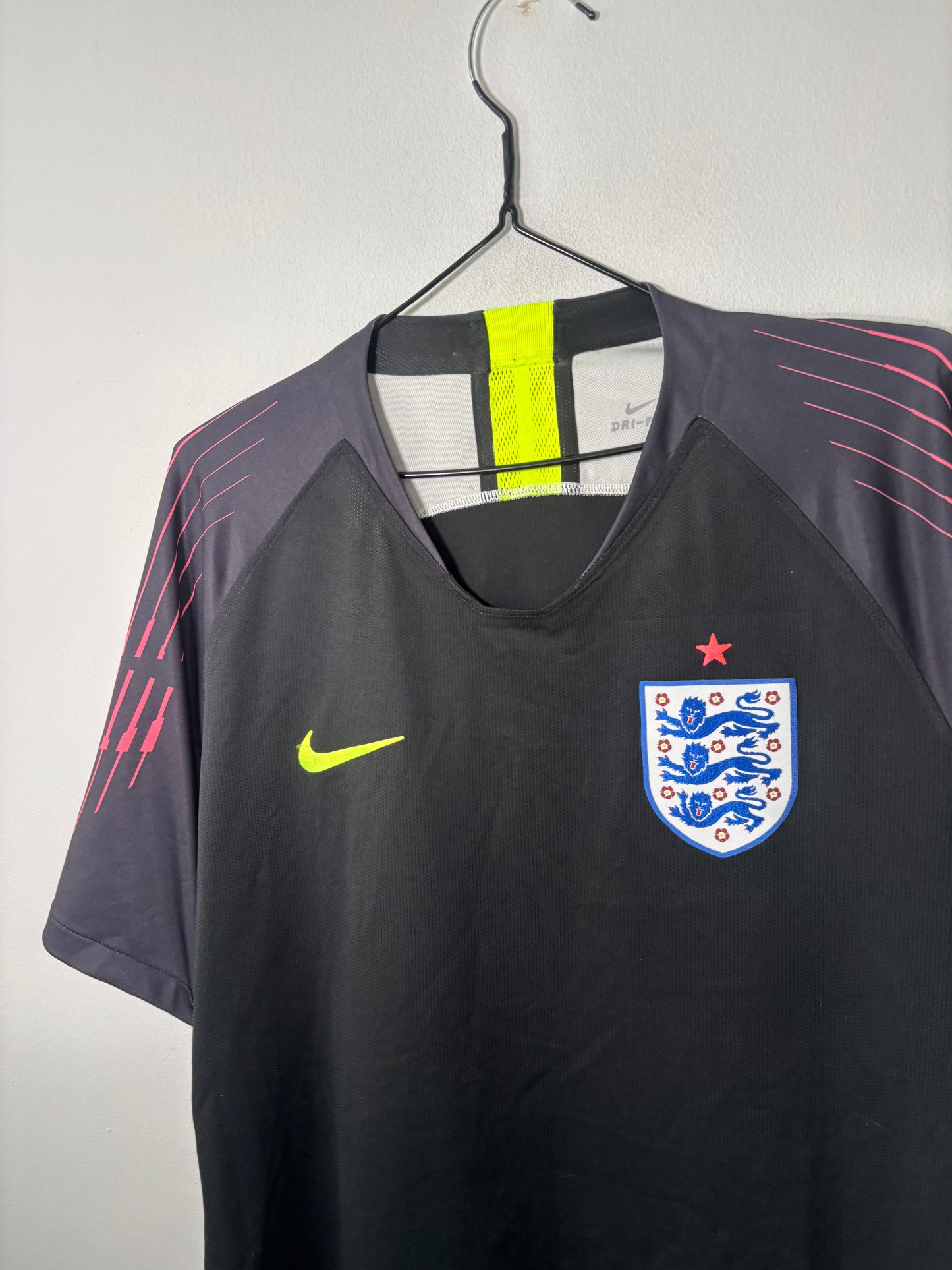England Goalkeeper Shirt 2018 Player Issue (L)