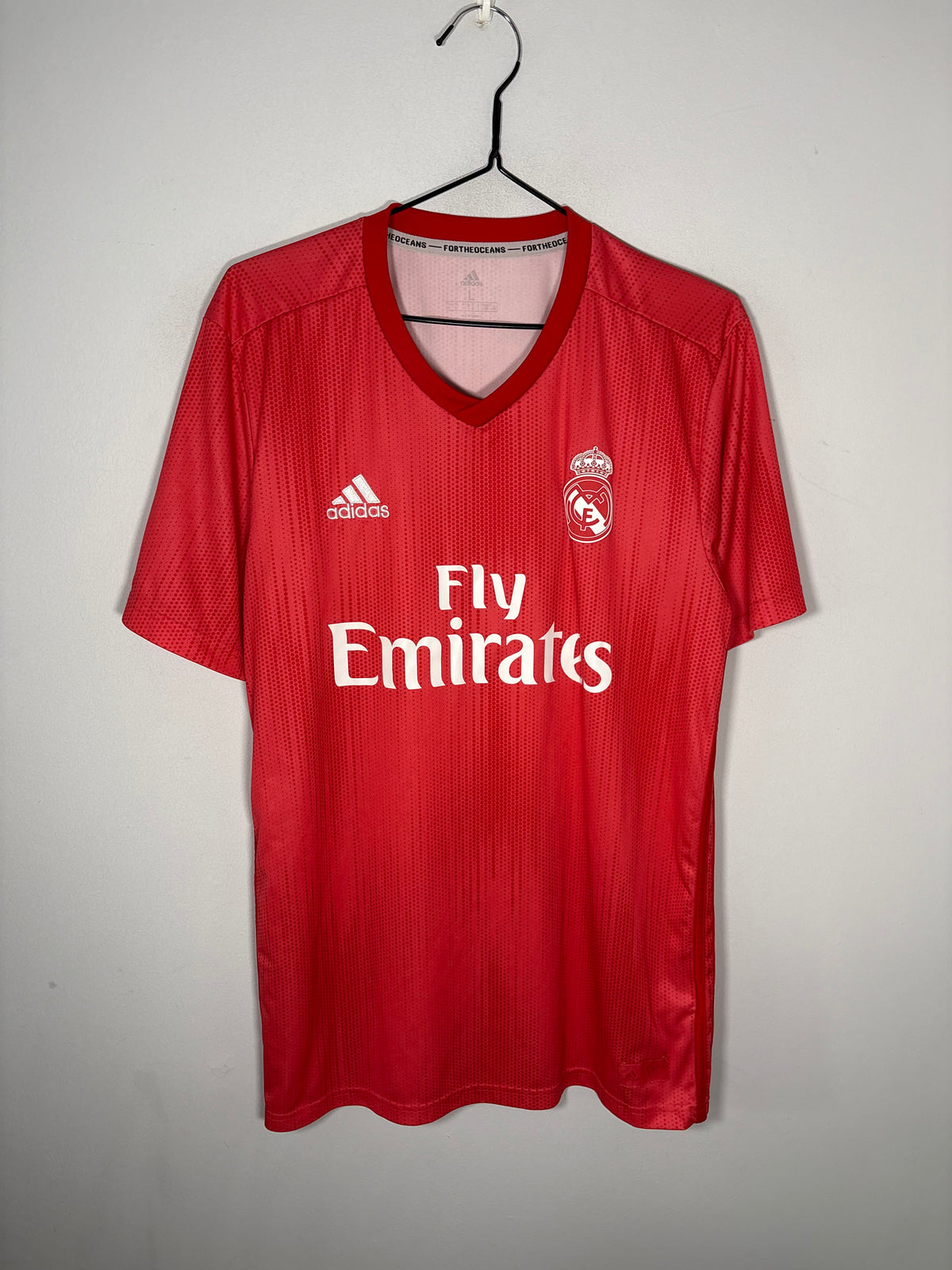 Real Madrid Third Shirt 2018/19 (L)