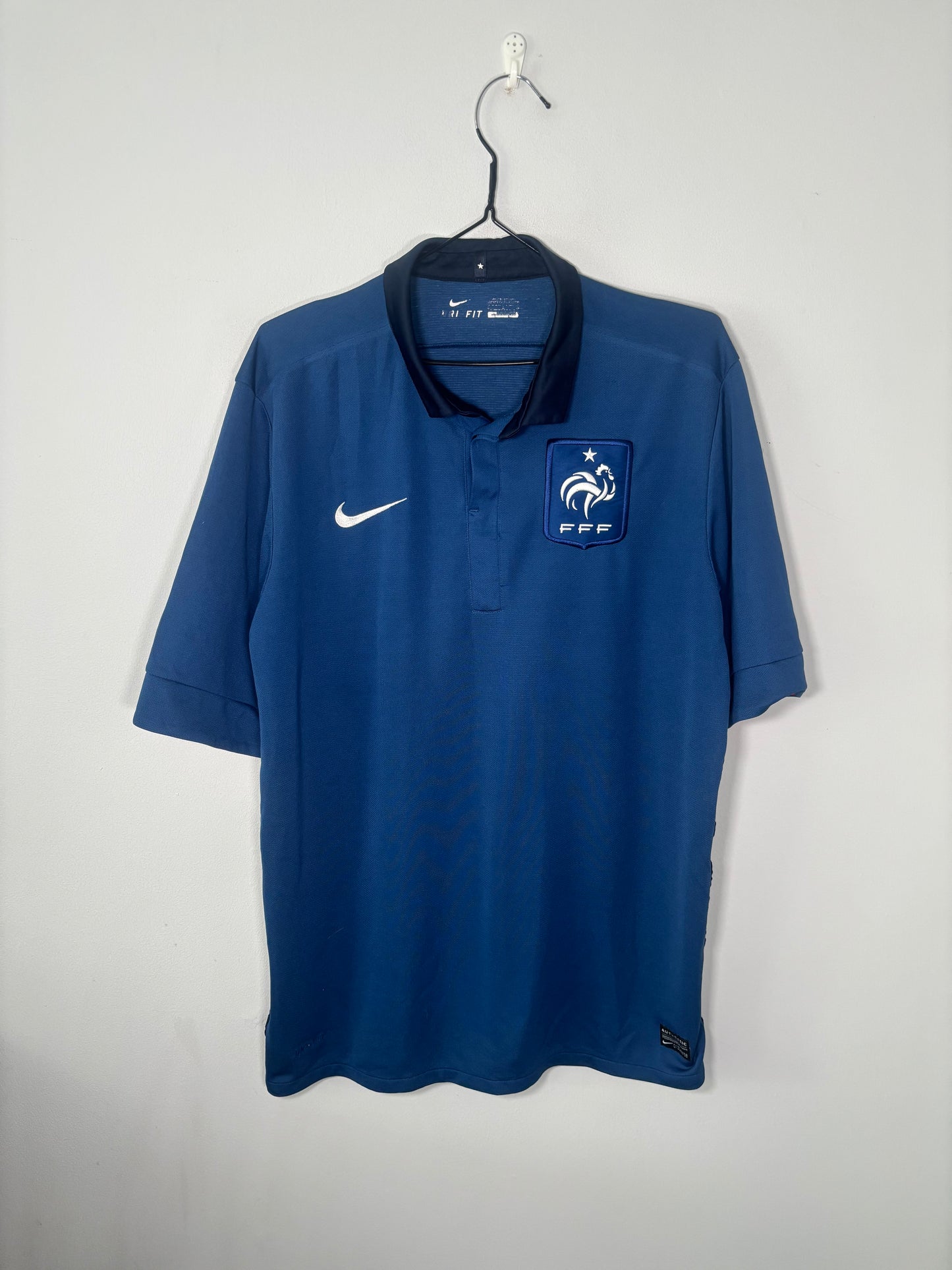France Home Shirt 2011/12 (L)