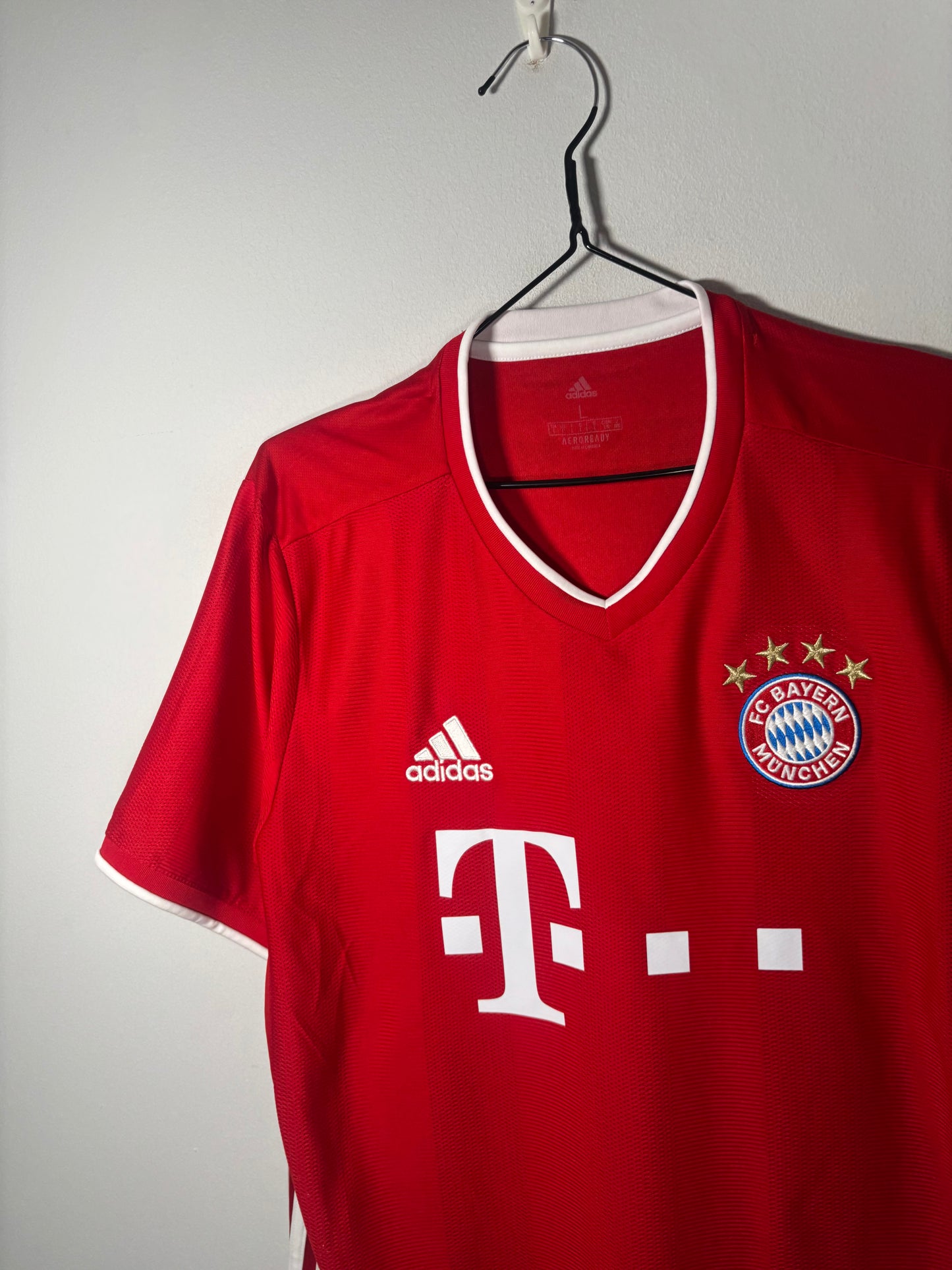Bayern Munich Home Shirt 2020/21 (L)