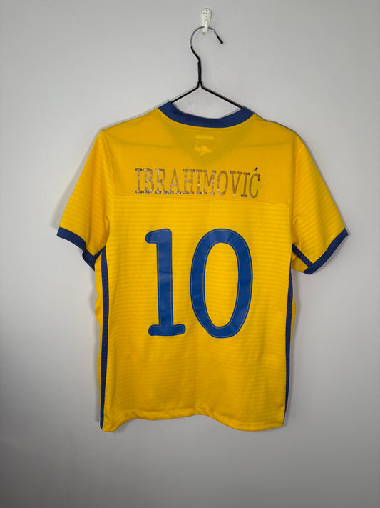 Sweden Home Shirt 2010 Ibrahimovic (S)