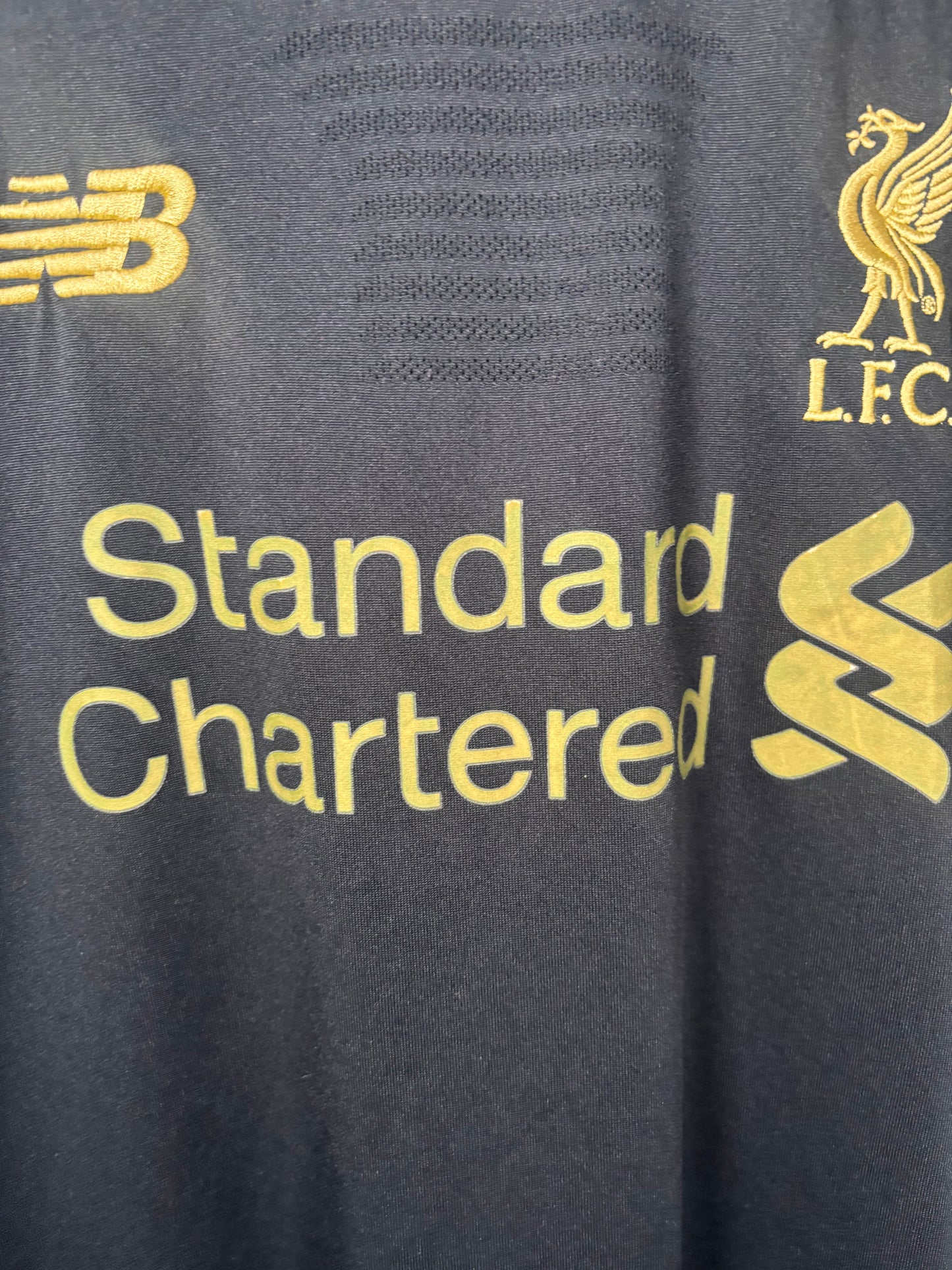 Liverpool Goalkeeper Shirt 2019/20 (L)