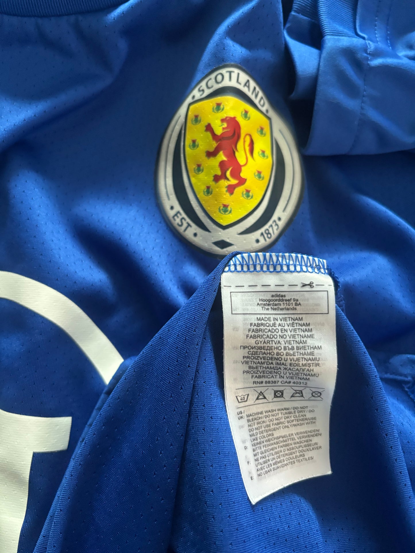 Scotland Training Shirt 2019/20 Player Issue (M)