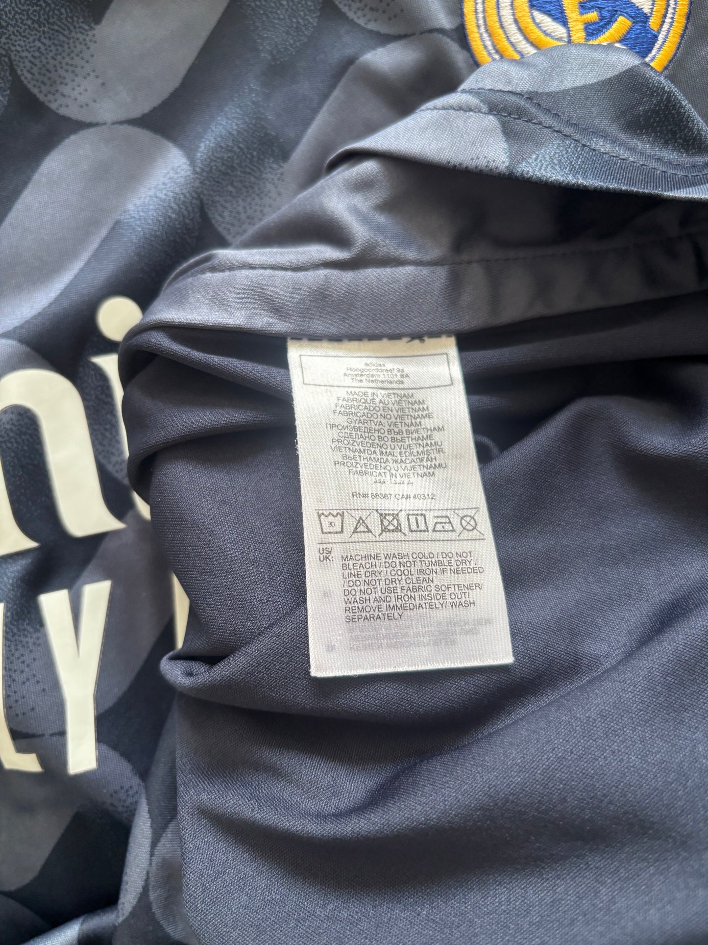 Real Madrid Away Shirt 2023/24 (M)