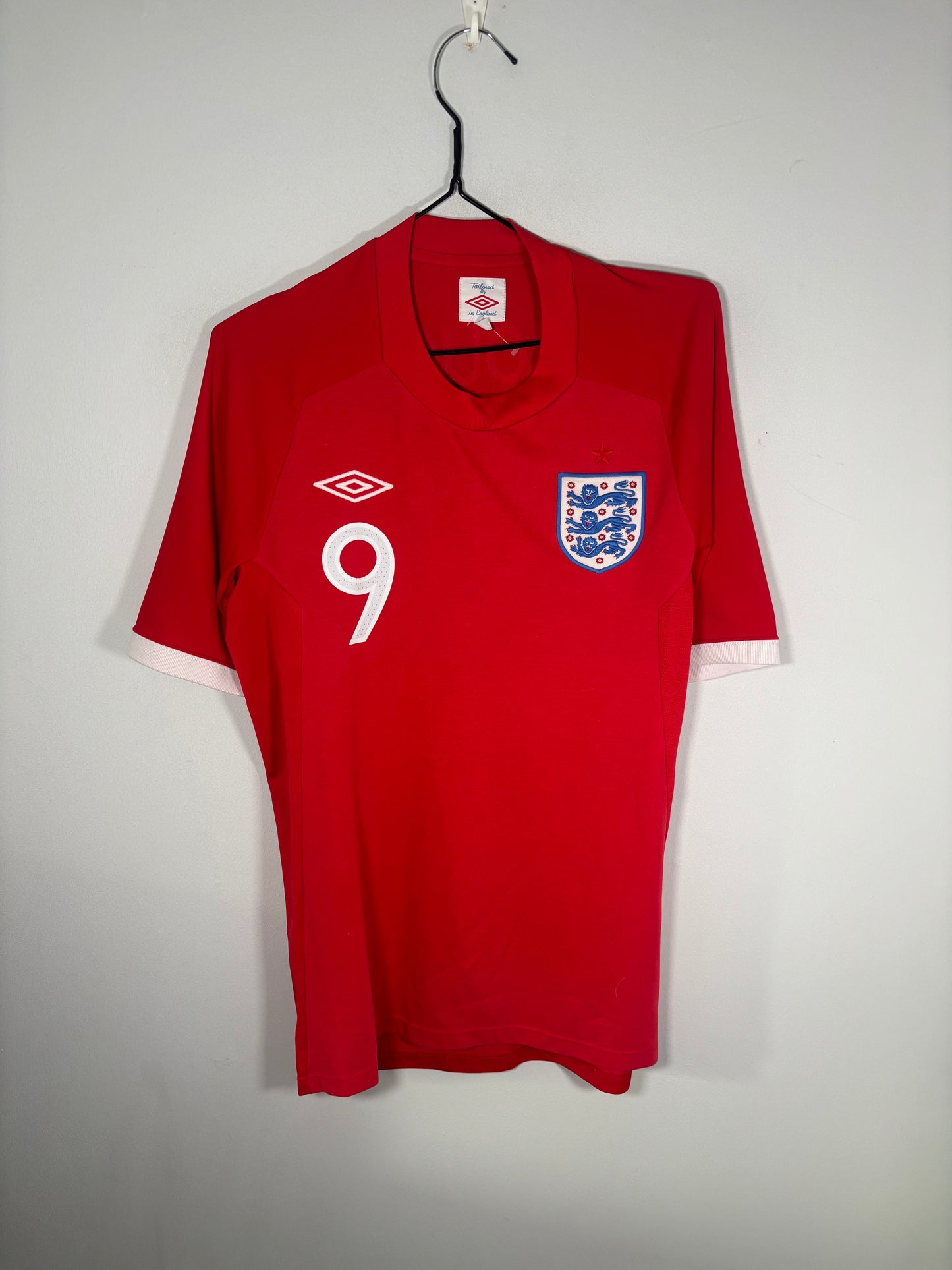 England Away Shirt Crouch 2010 (S)