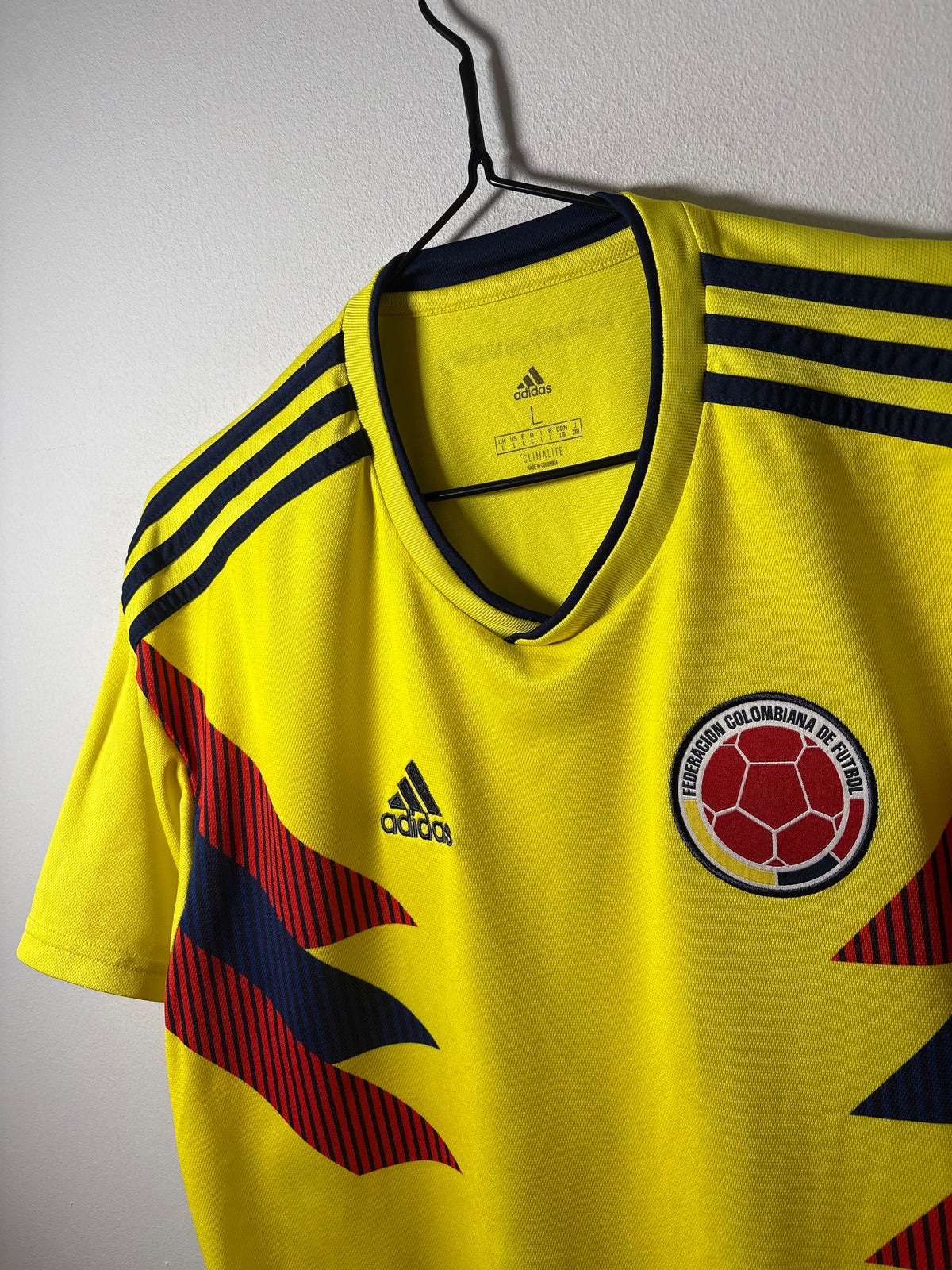Colombia Home Shirt 2018 (L)