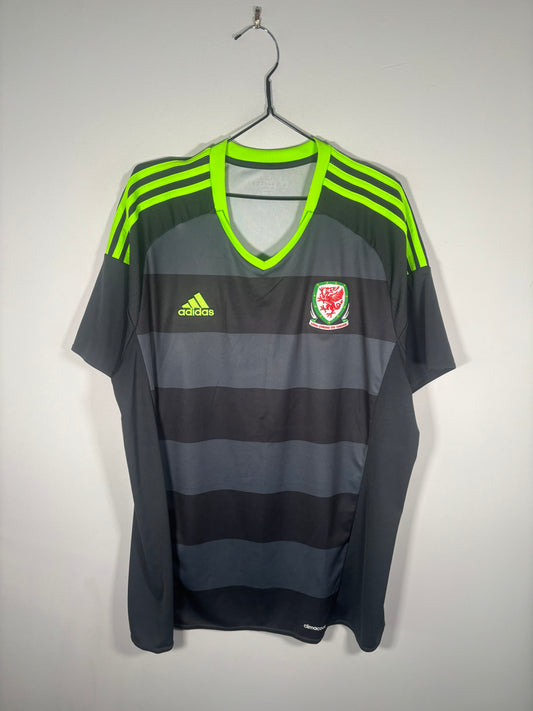 Wales 2016 Away Shirt (XL)