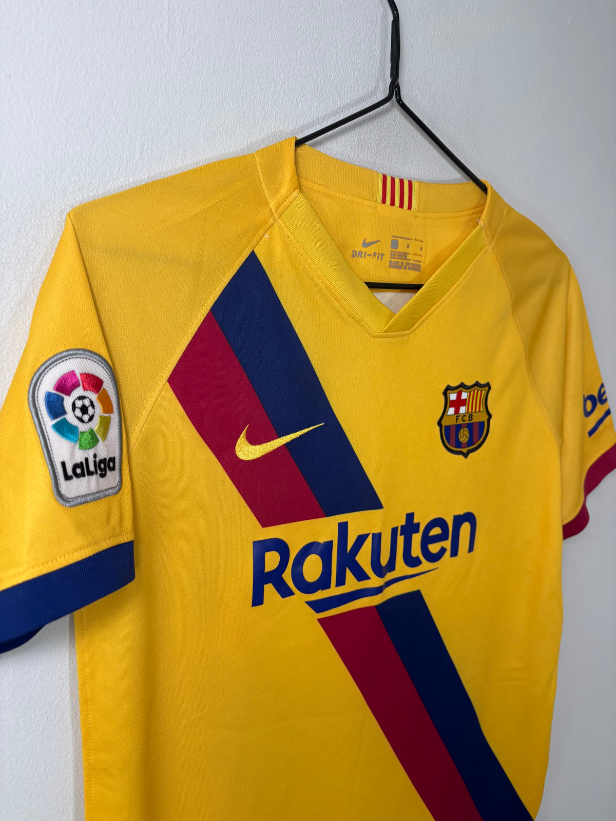 Barcelona Away Shirt 2019/20 (XLK)