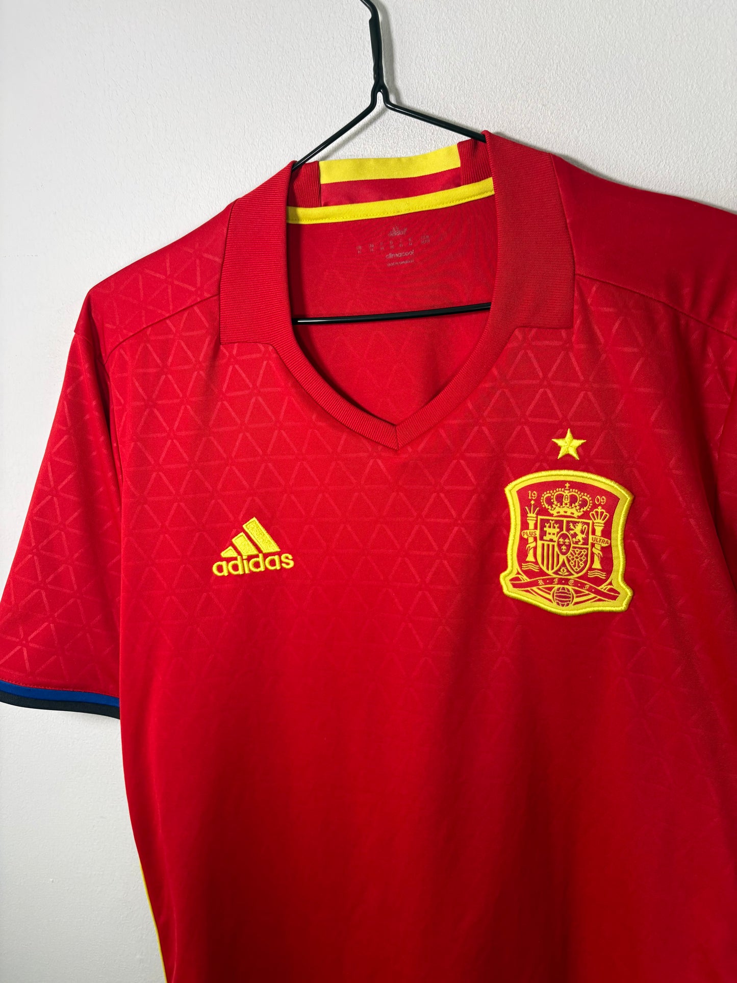 Spain Home Shirt 2016 (L)