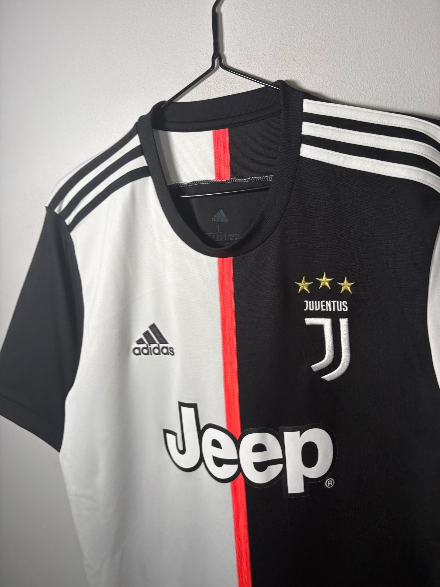 Juventus Home Shirt 2019/20 (L)