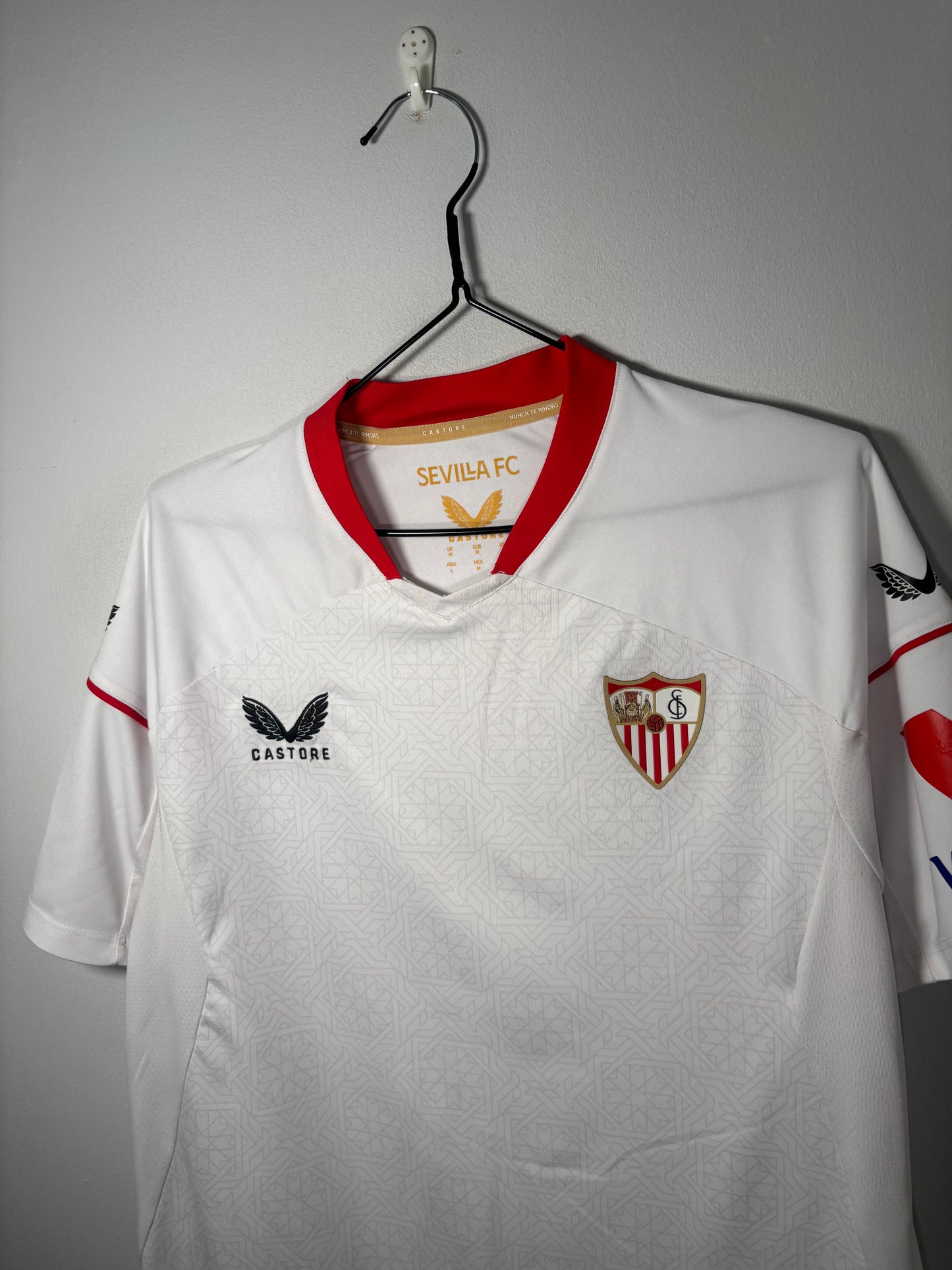 Sevilla Home Shirt 2022/23 (M)