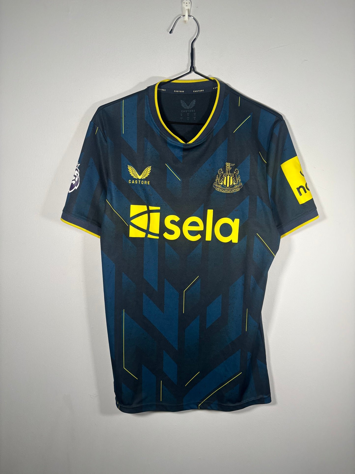 Newcastle United Third Shirt 2023/24 Bruno Guimares (M)