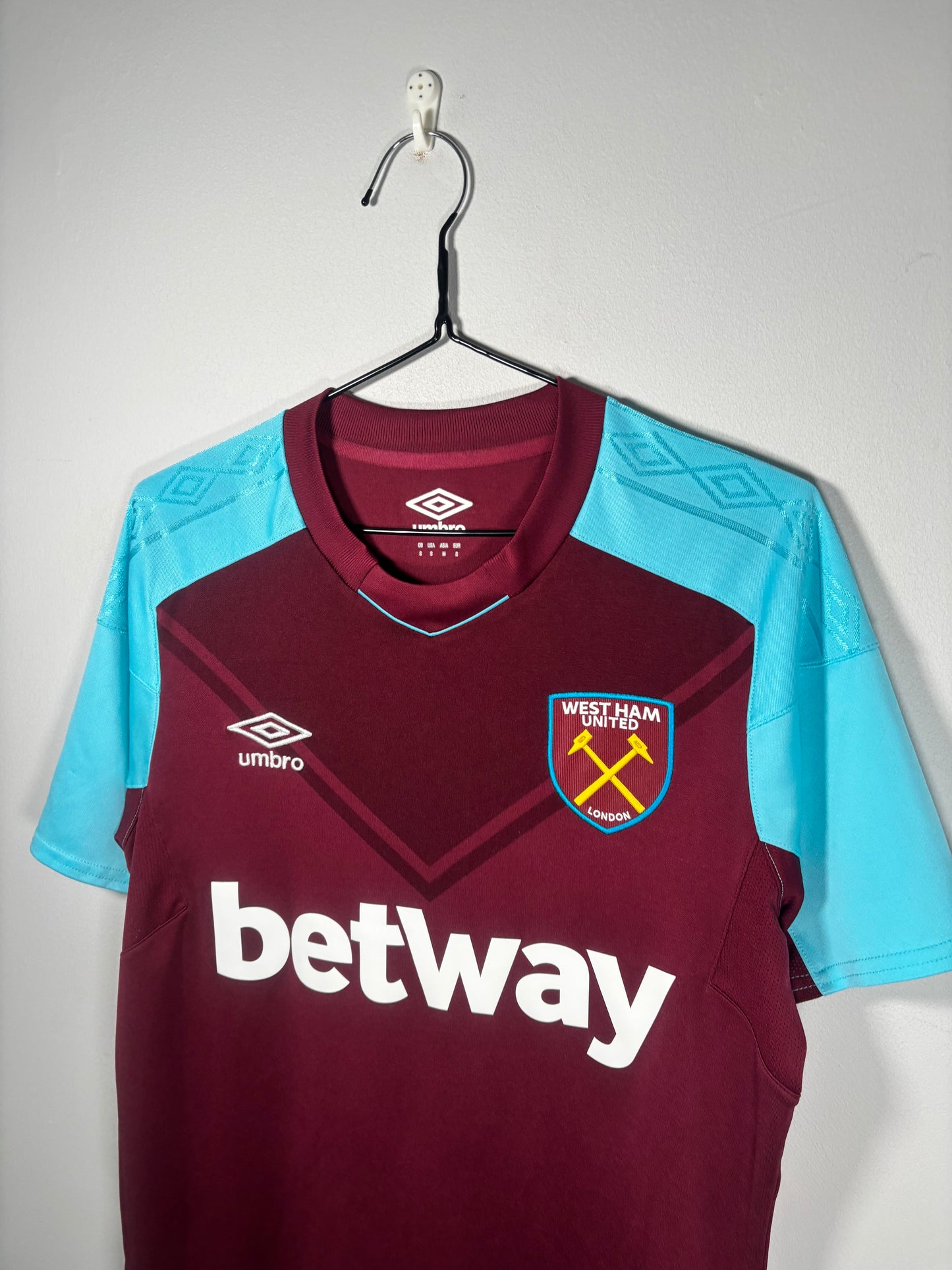 West Ham United Home Shirt 2017/18 (S)