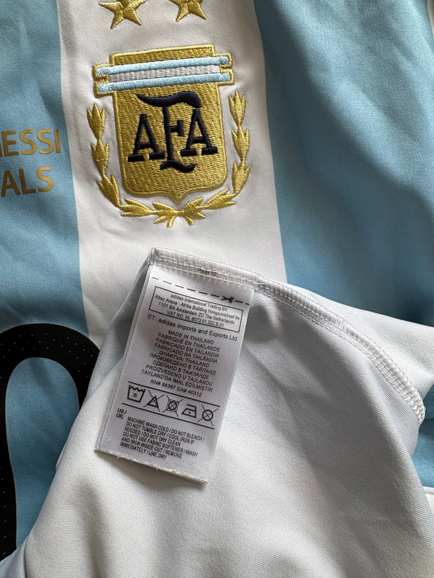 Argentina Home Shirt 2016 Messi (L)