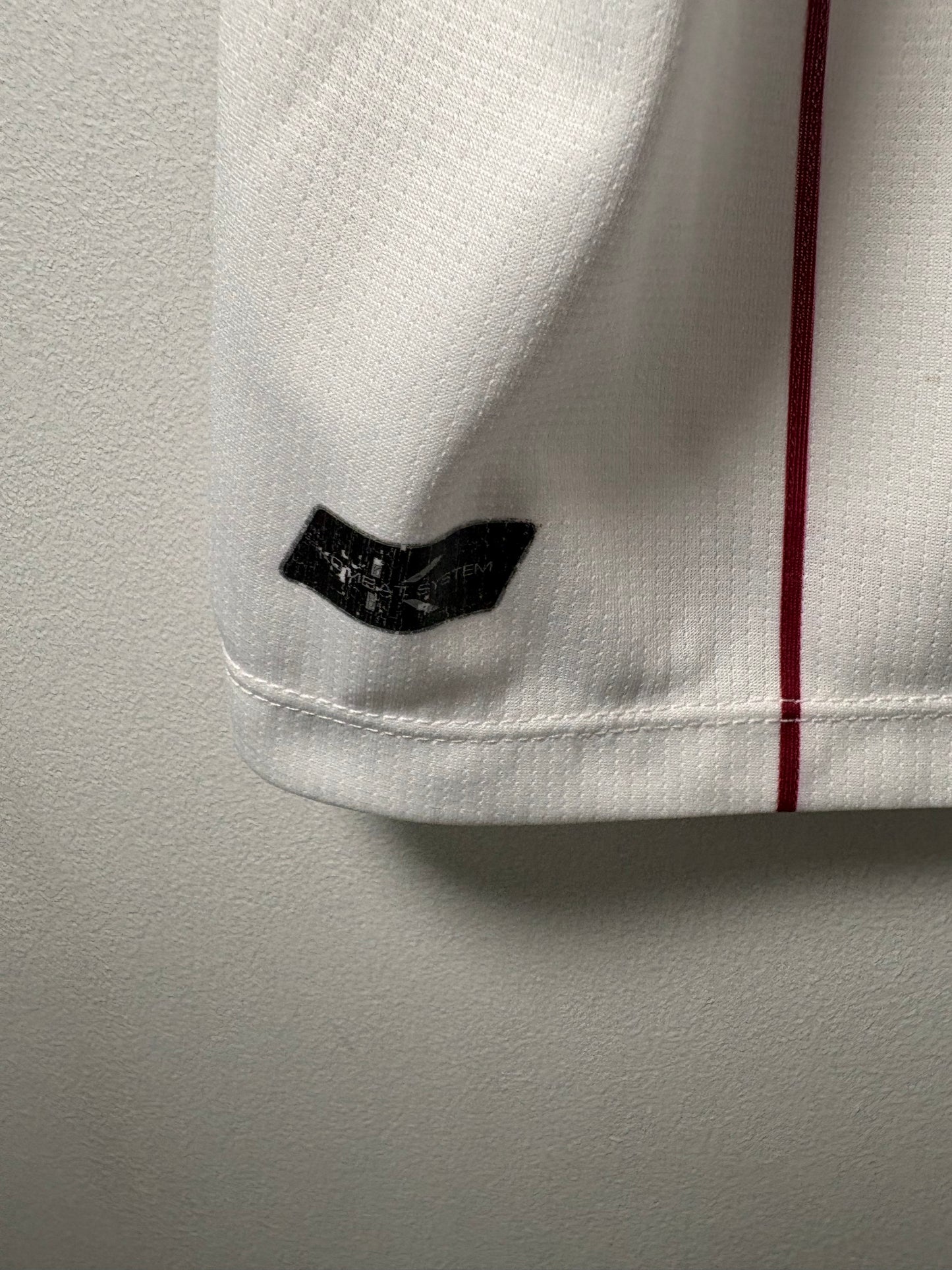 Aston Villa Away Shirt 2021/22 Coutinho (L)