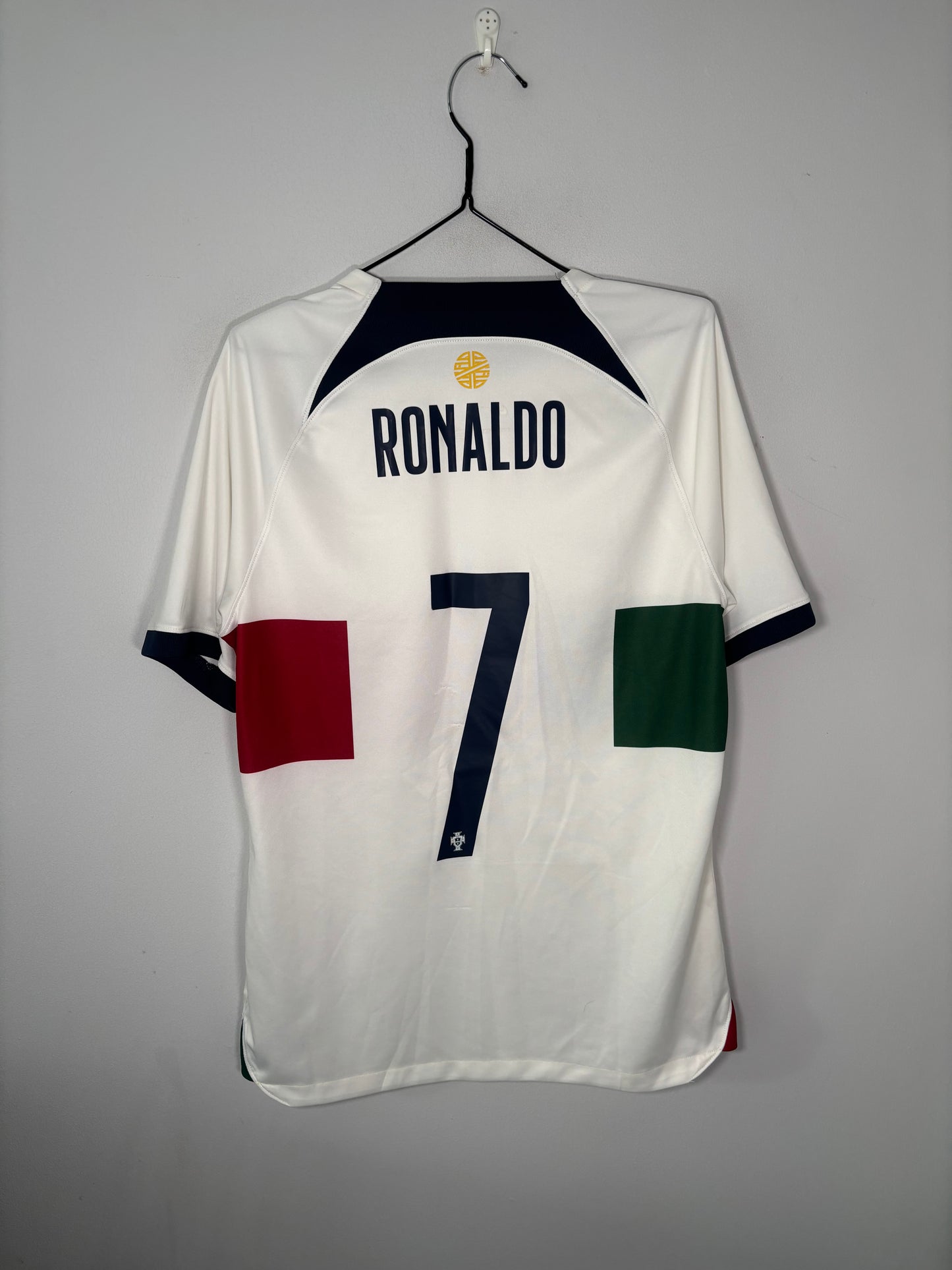 Portugal Away Shirt 2022 Ronaldo  (M)