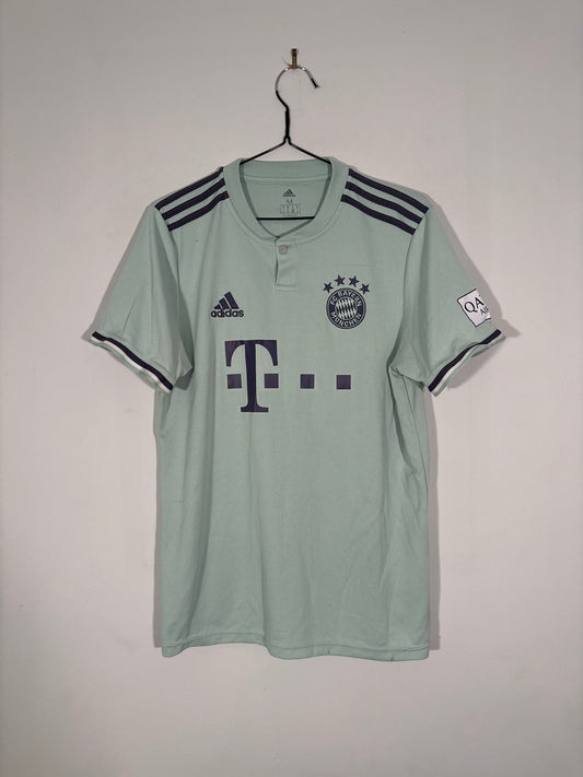 Bayern Munich Away Shirt 2018/19 (M)
