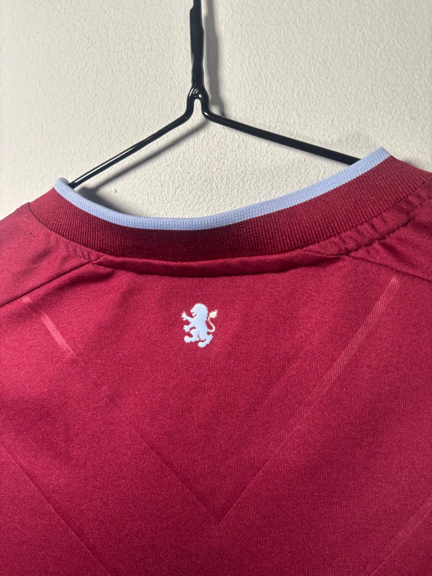 Aston Villa Home Shirt 2022/23 (M)