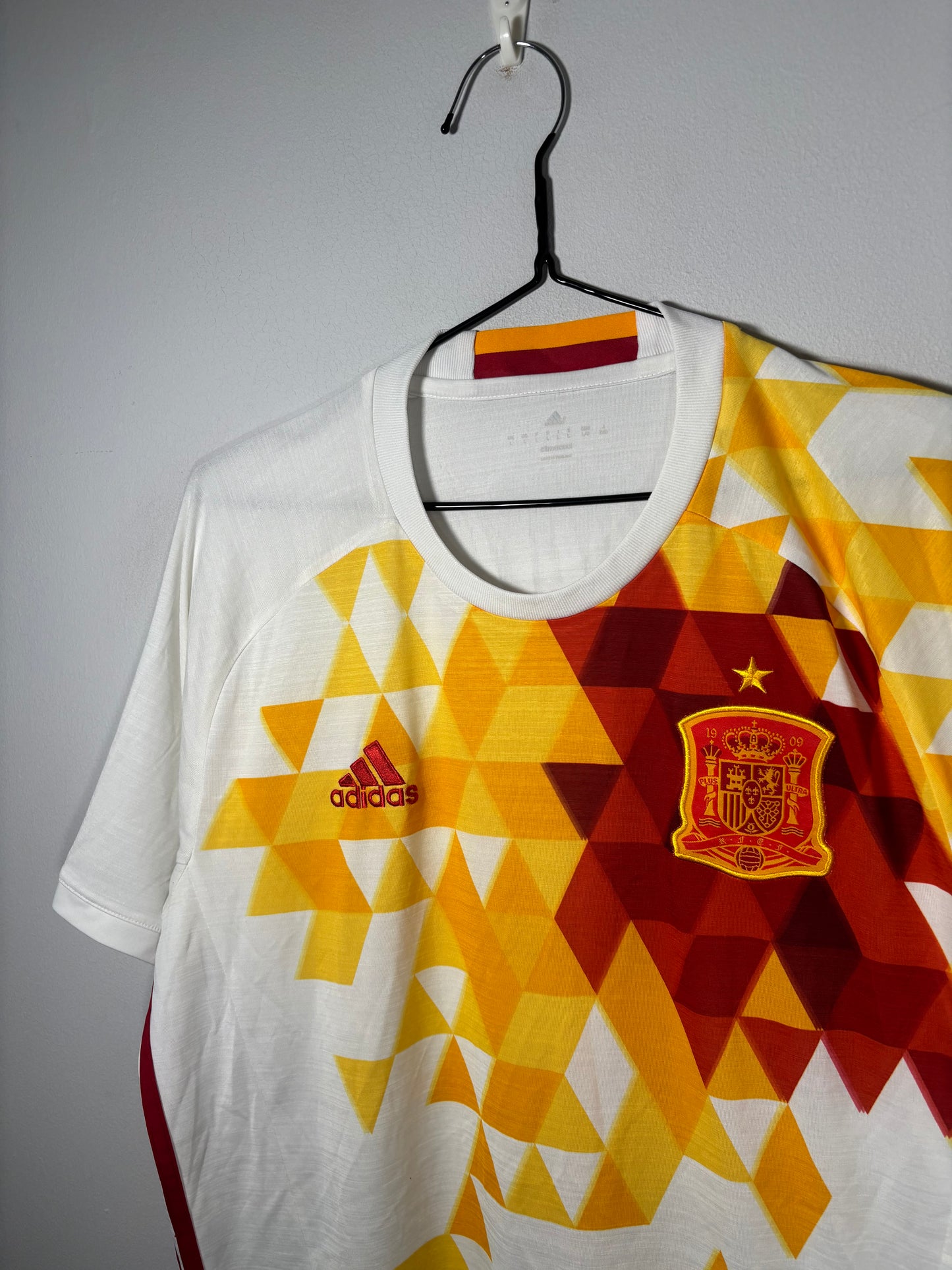 Spain Away Shirt 2016 (L)