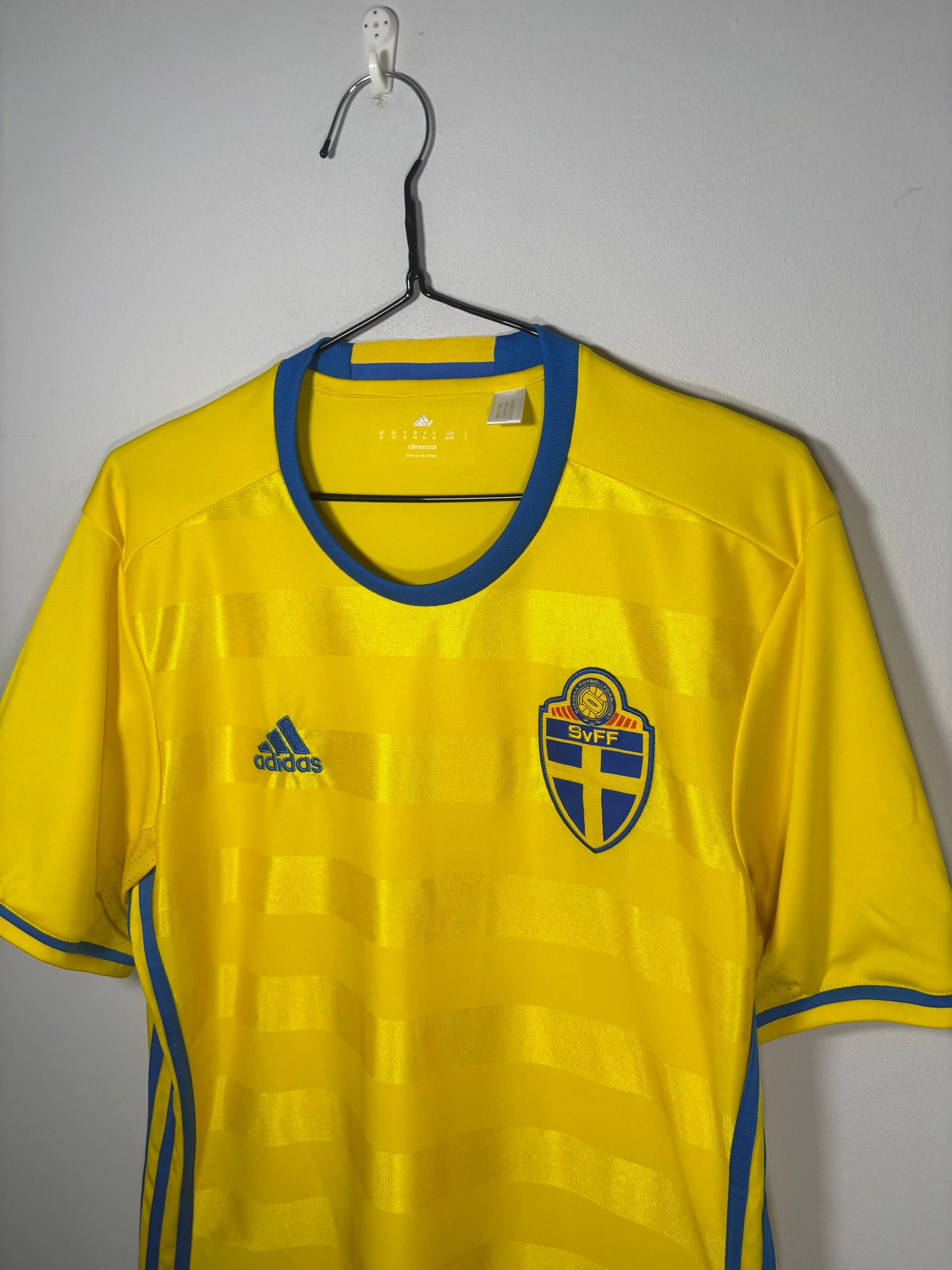 Sweden Home Shirt 2016 (M)